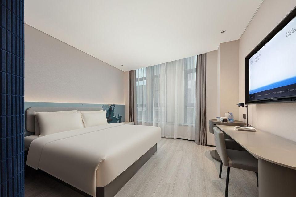 Enjoy Queen Room