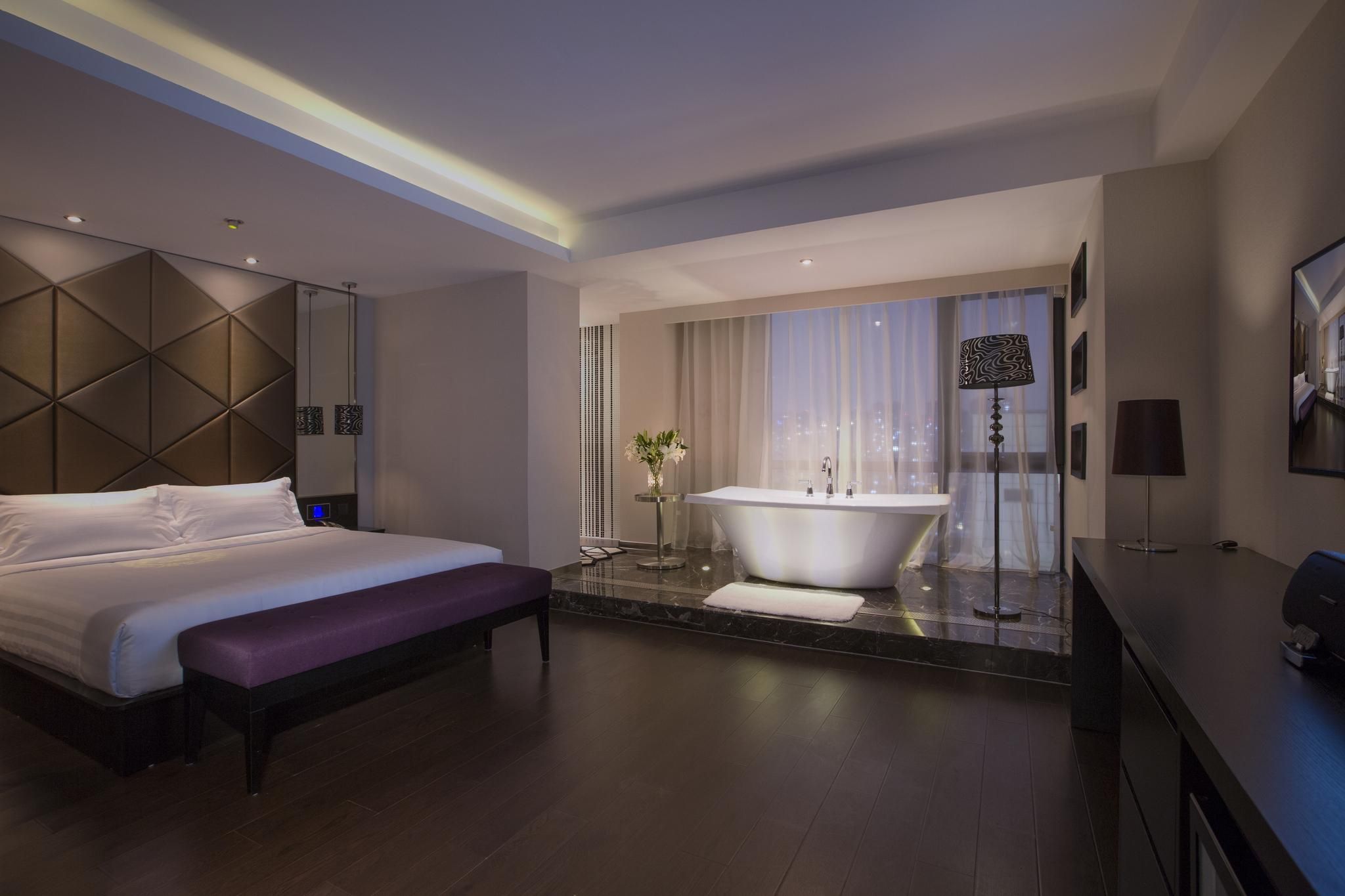 Floral - Guanjing Queen Room