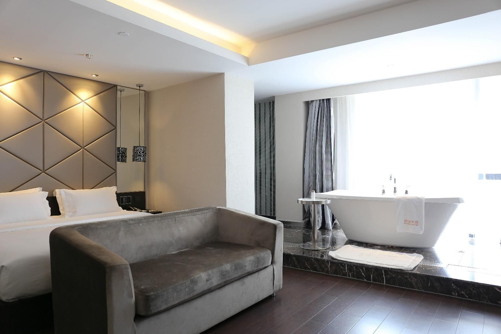 Floral - Guanjing Queen Room