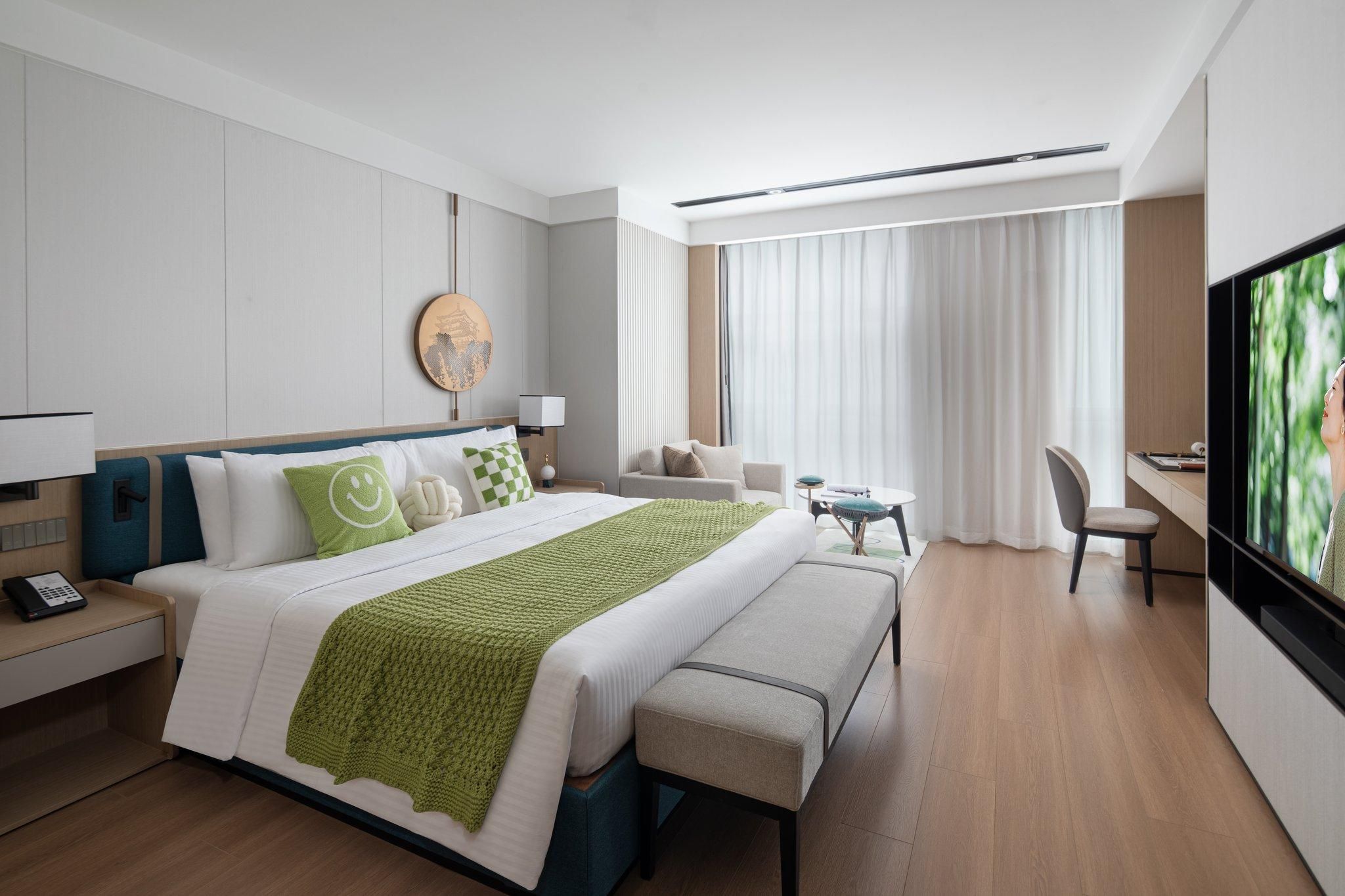 Studio Deluxe Room