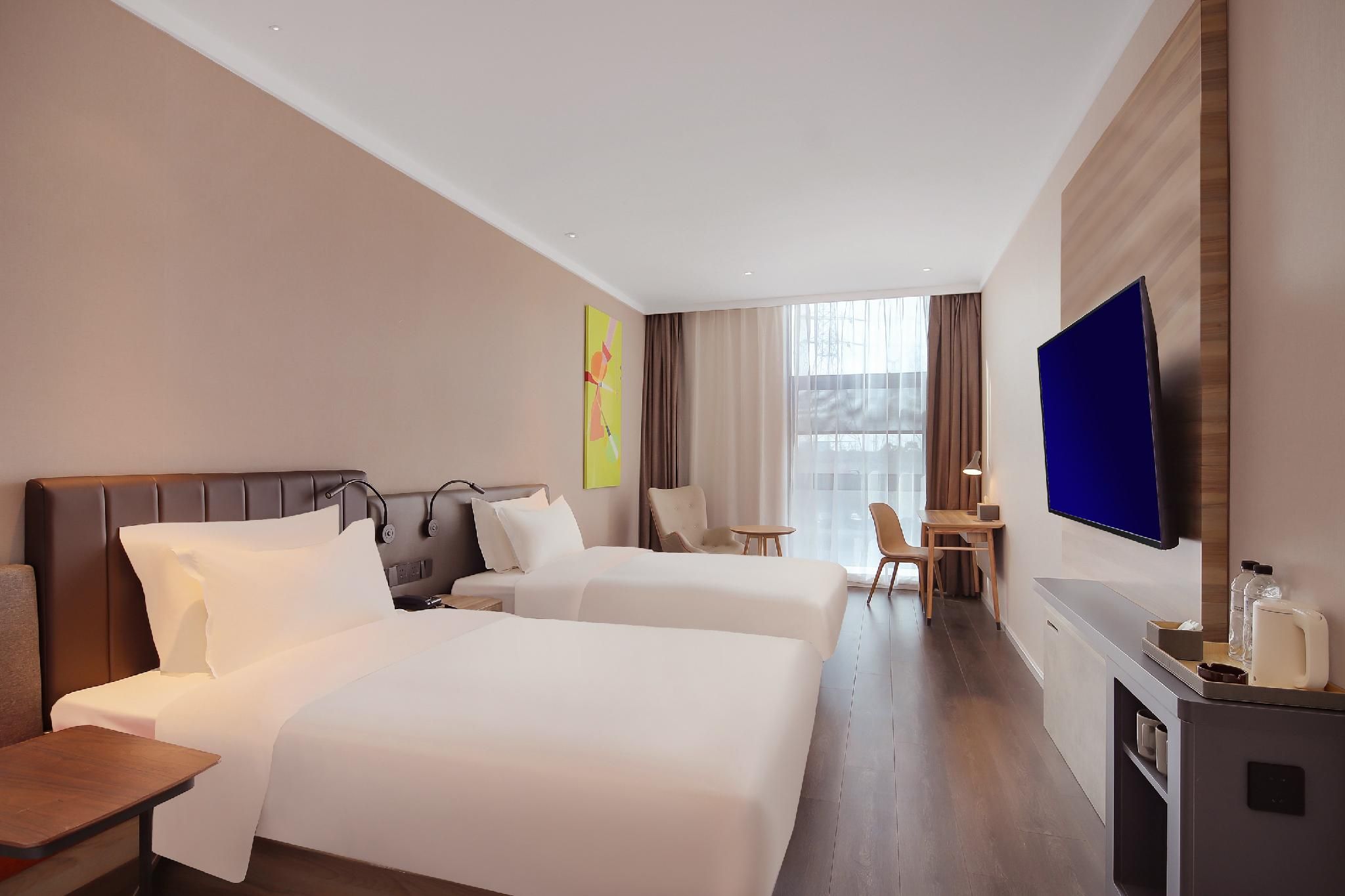 Twin Superior Room