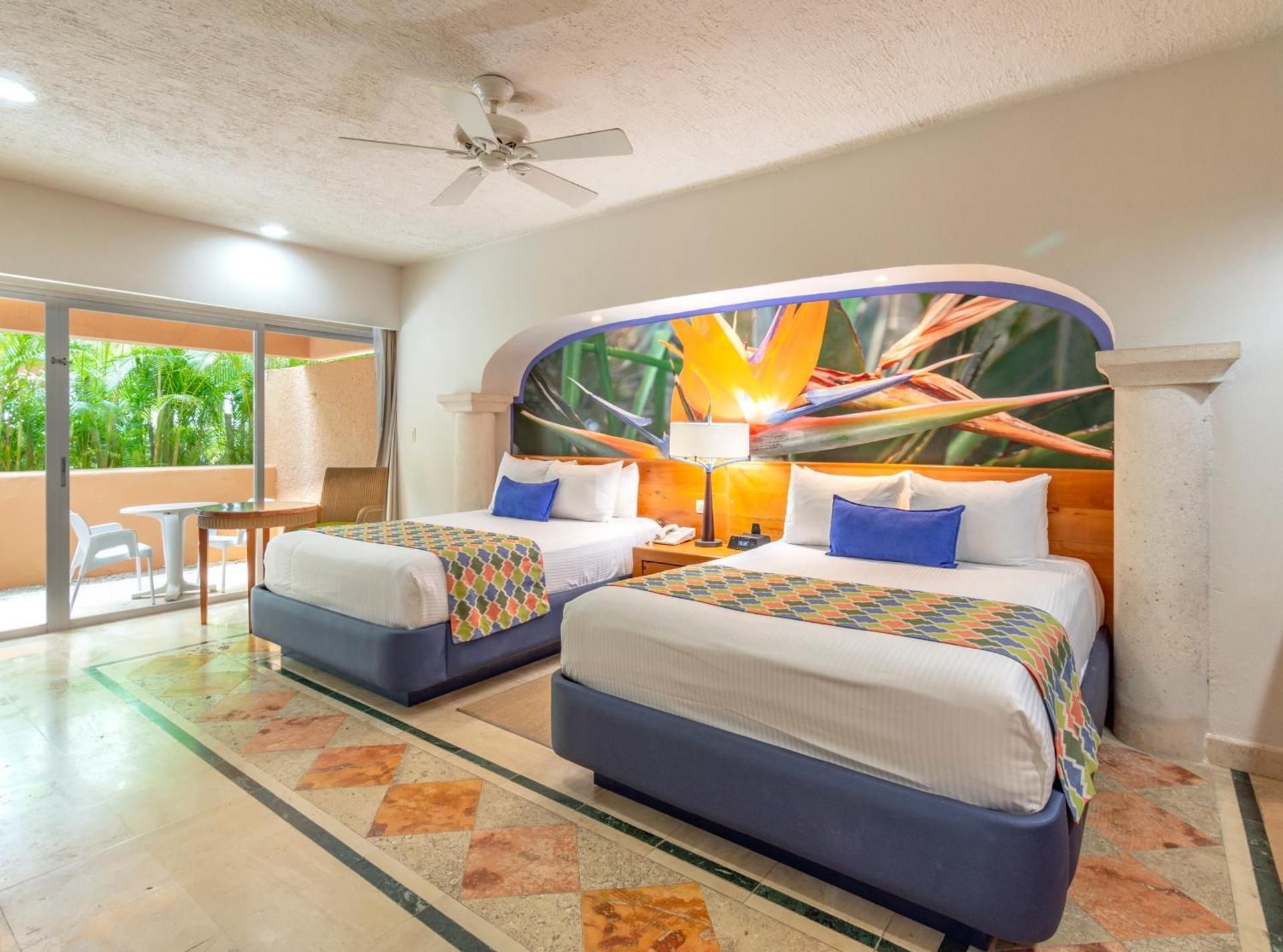 Junior Suite with Garden View