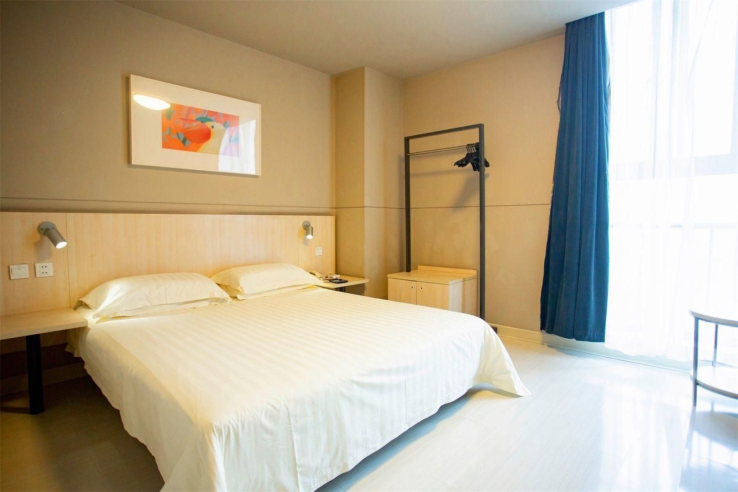 WH - Business Suite A