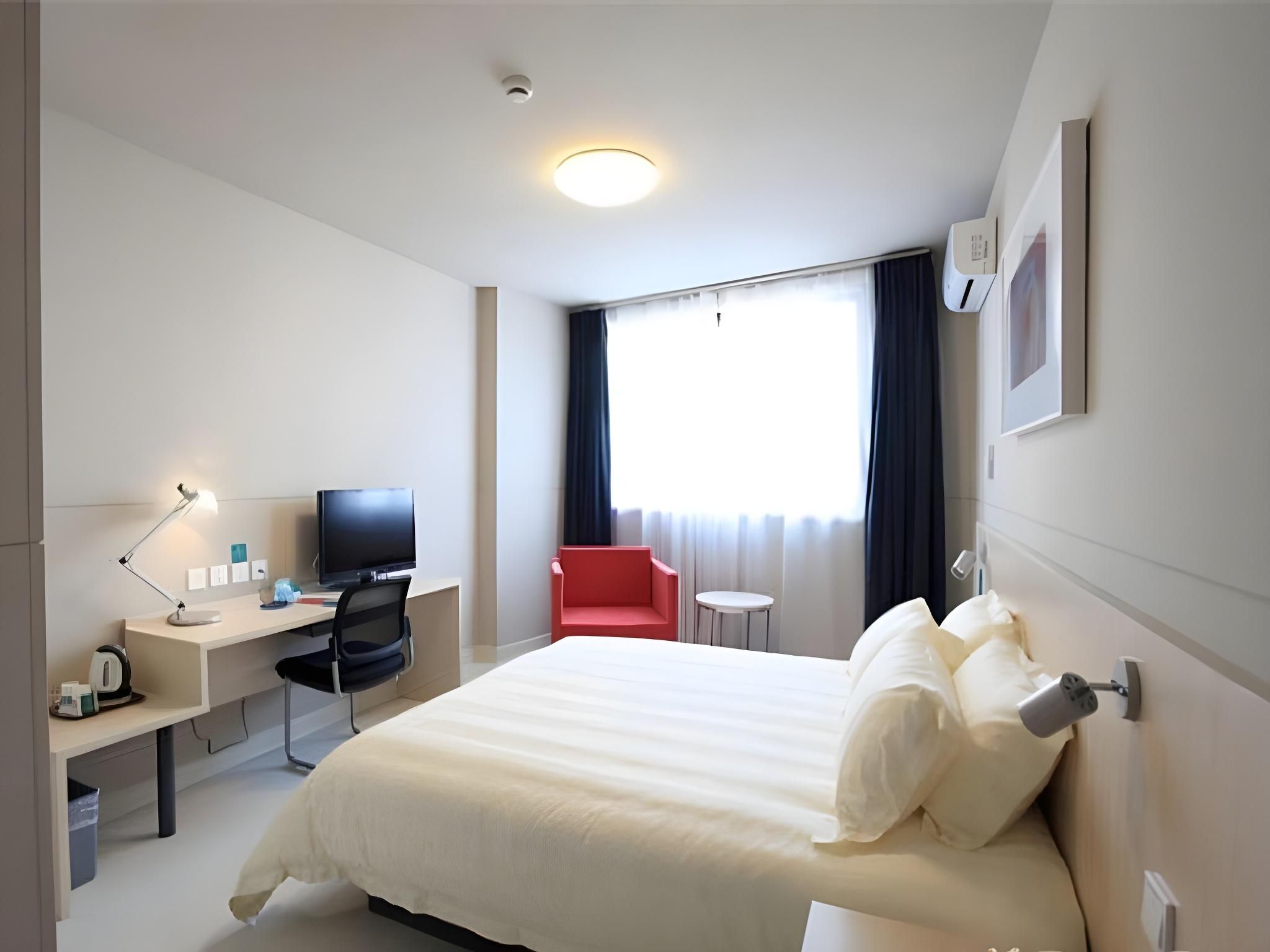 WH - Business Suite A