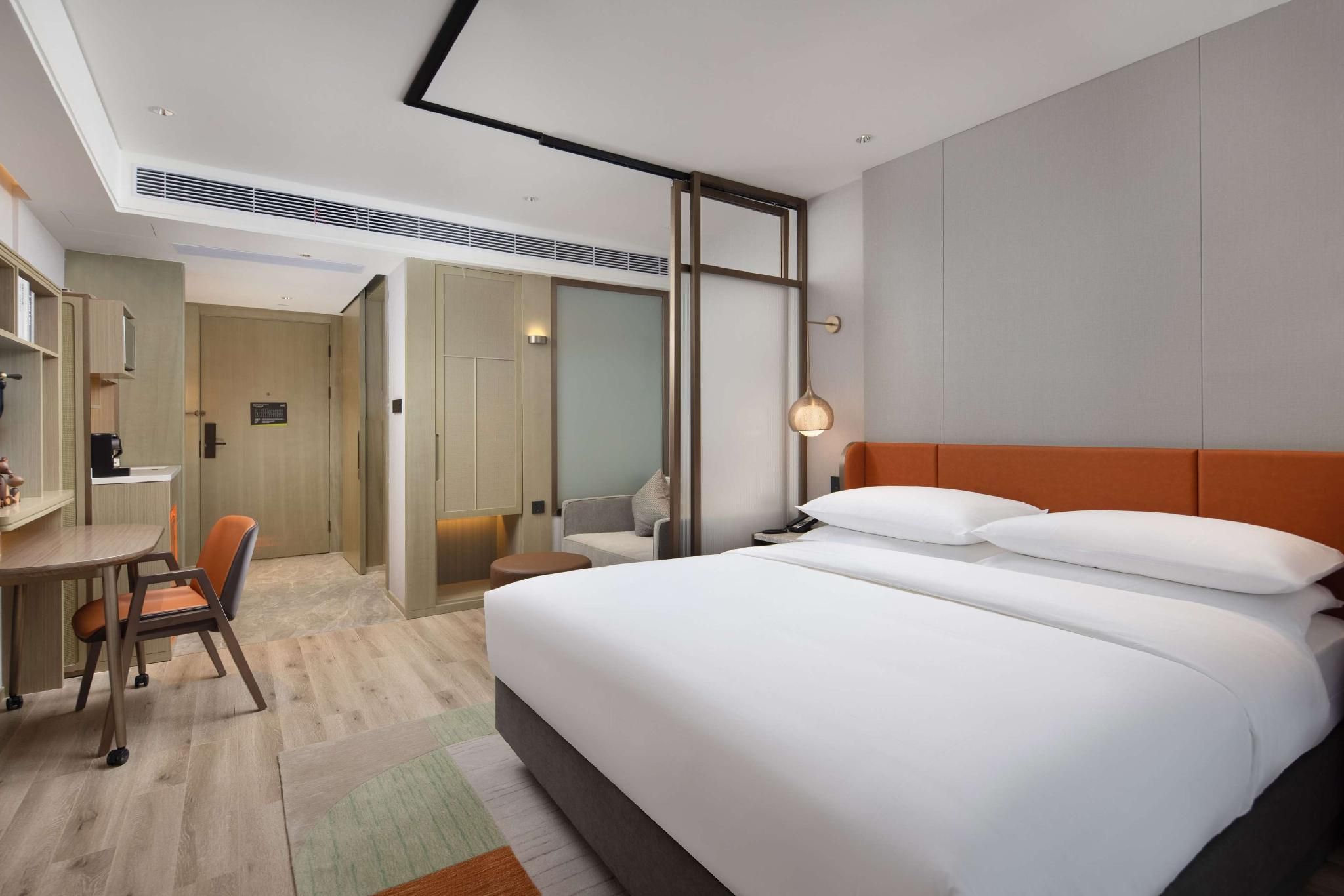 Home2 Suites by Hilton Wuxi Huishan Family Kids King Room 2