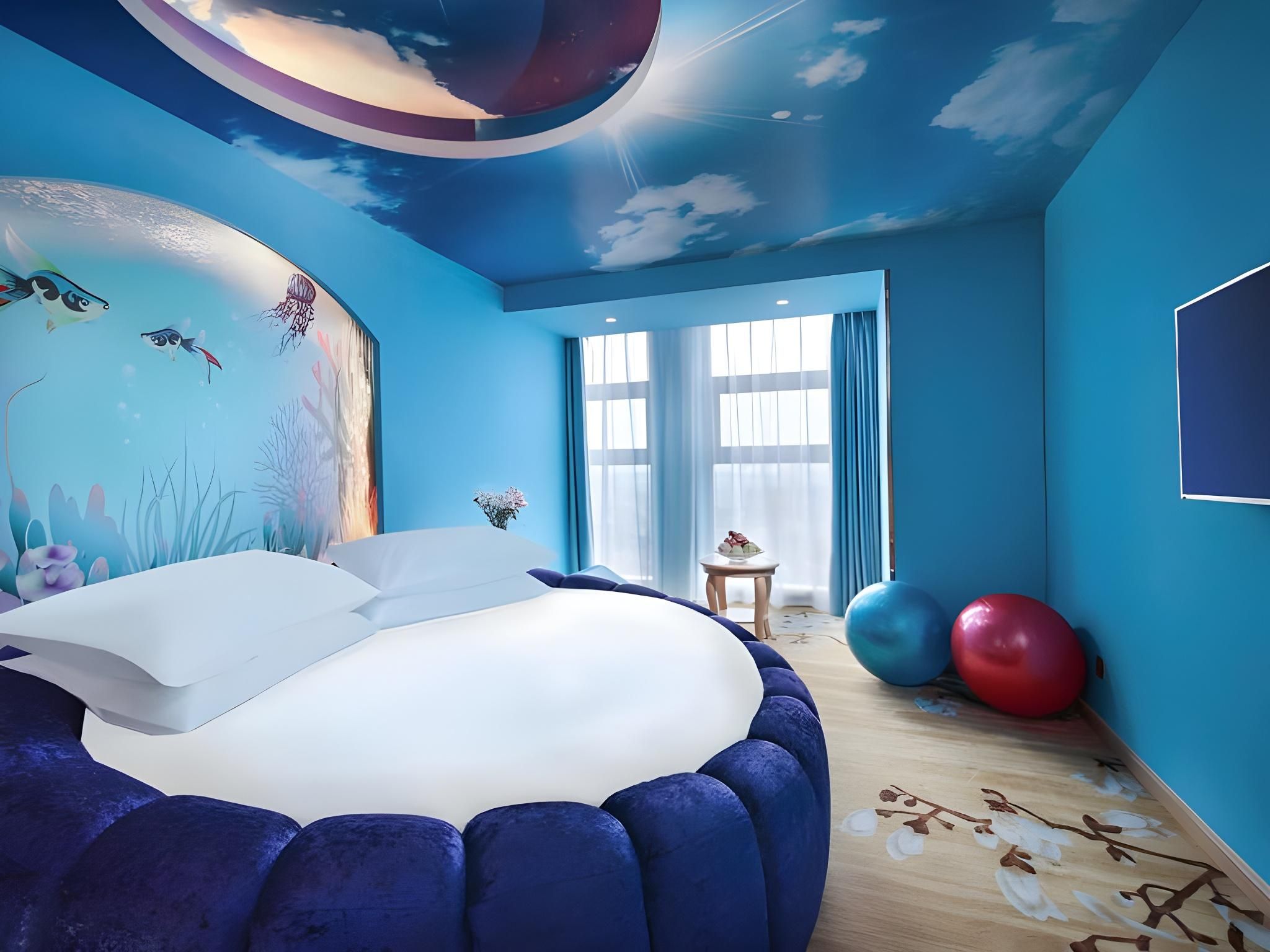 Vienna - Romance Themed Bed Room
