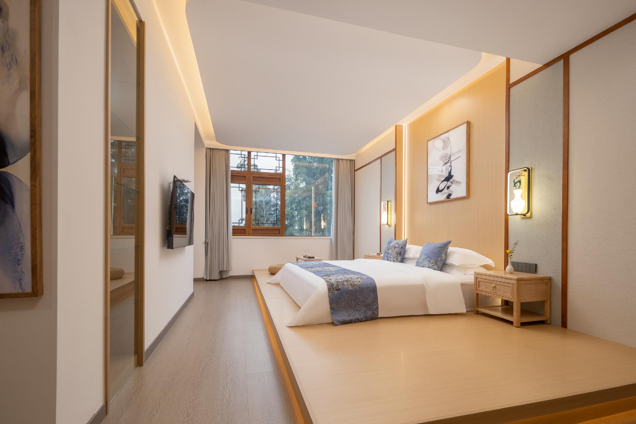 Suite Room