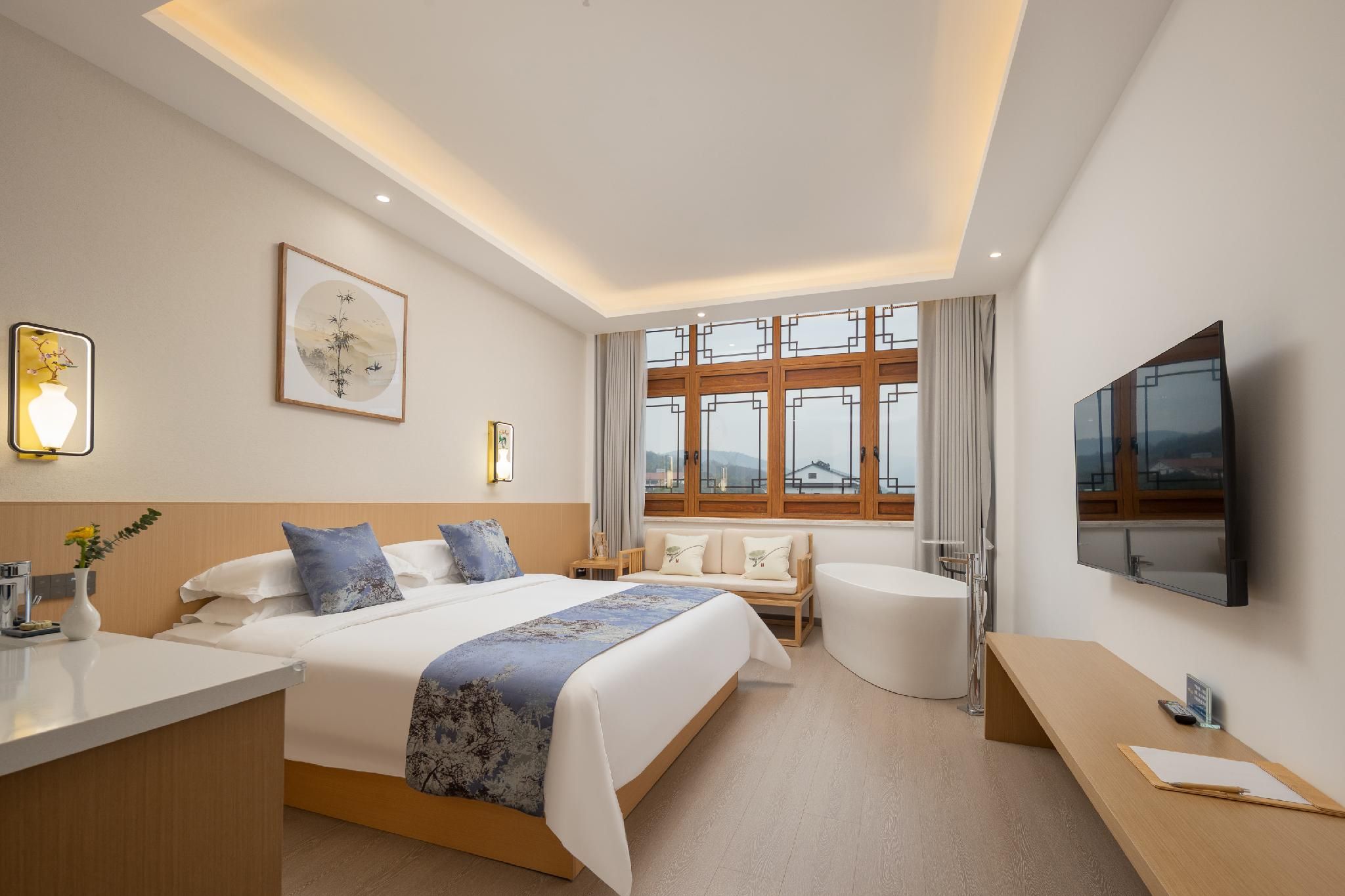 1 King Bed