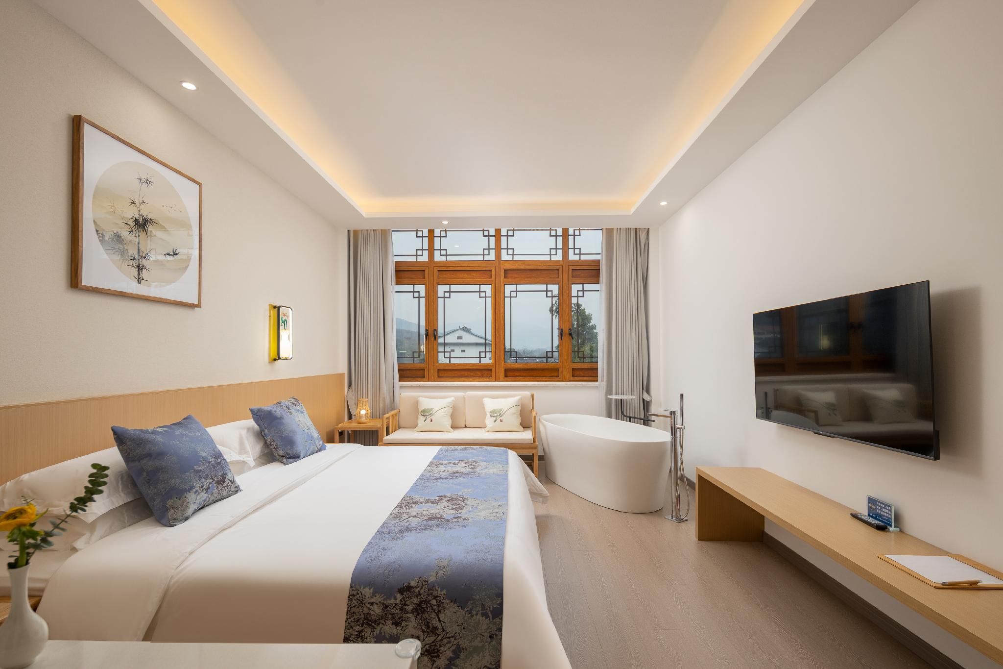 1 King Bed