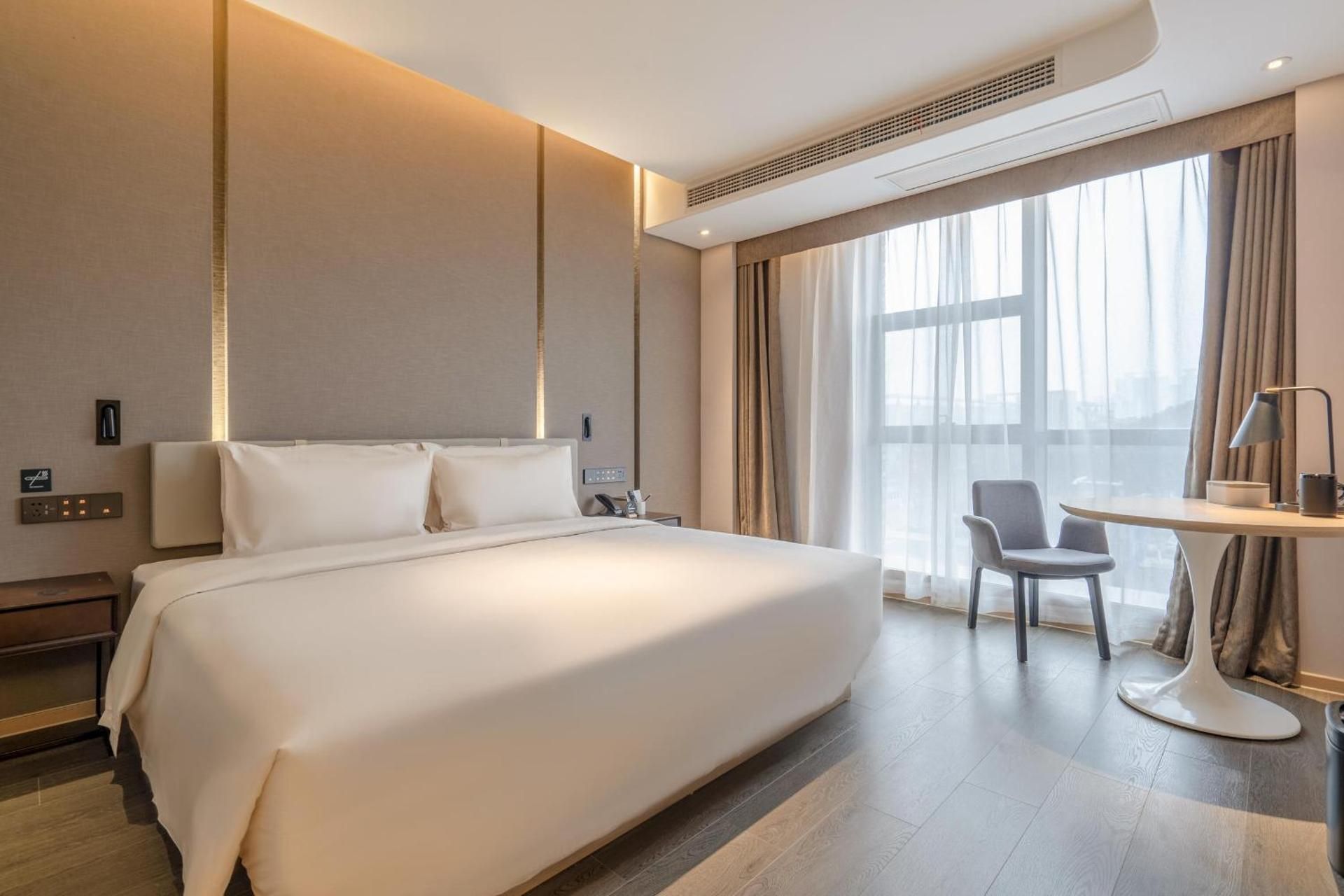Atour Hotel Yixing City Center Xintiandi Plaza Deluxe Suite