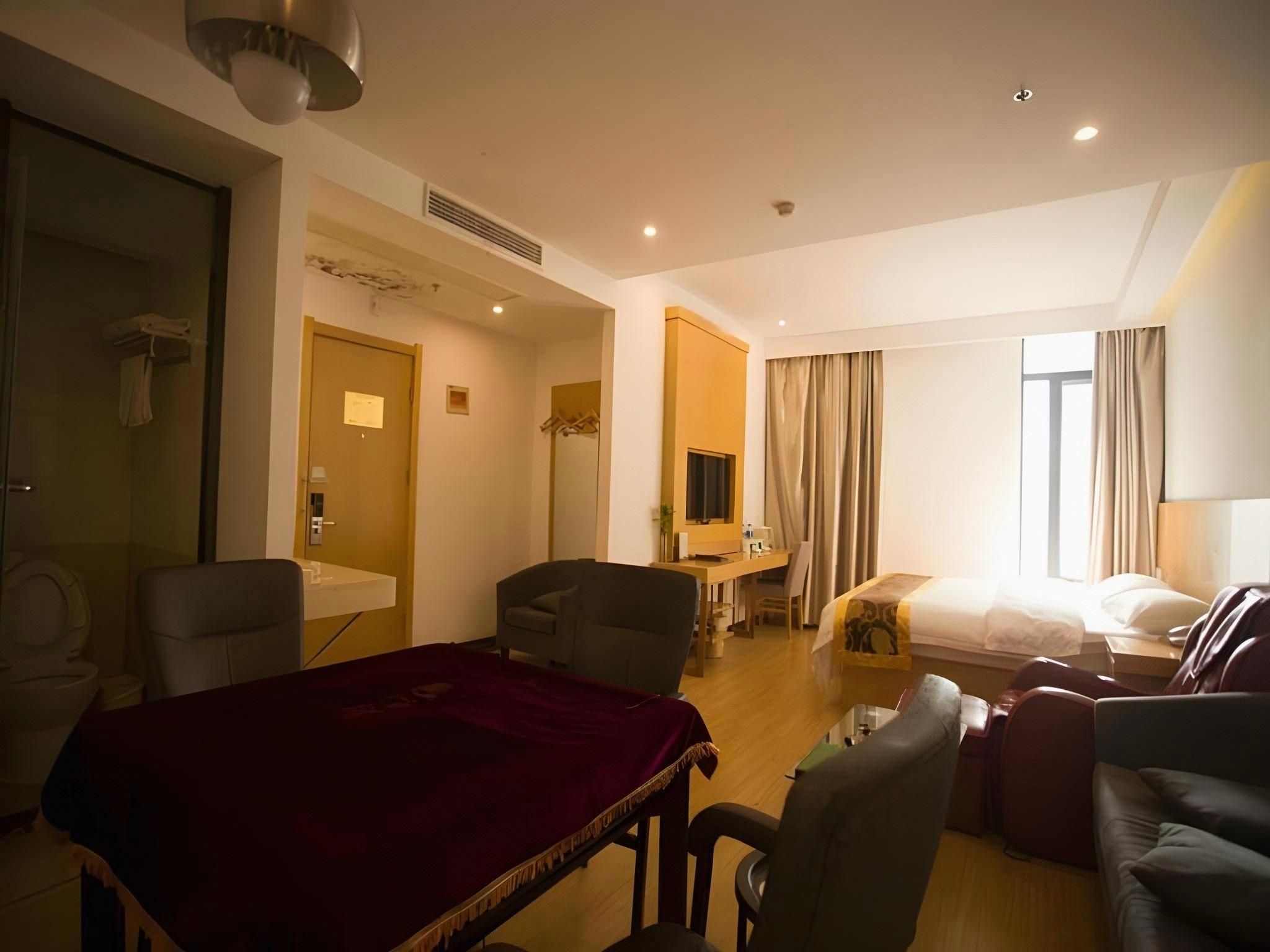 Superior Suite
