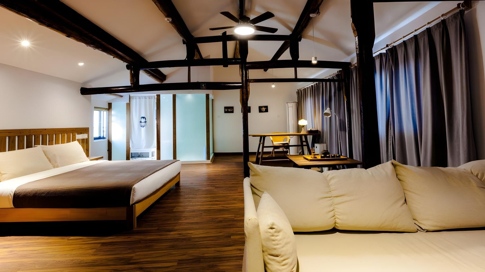 Double Room A - Non-Smoking
