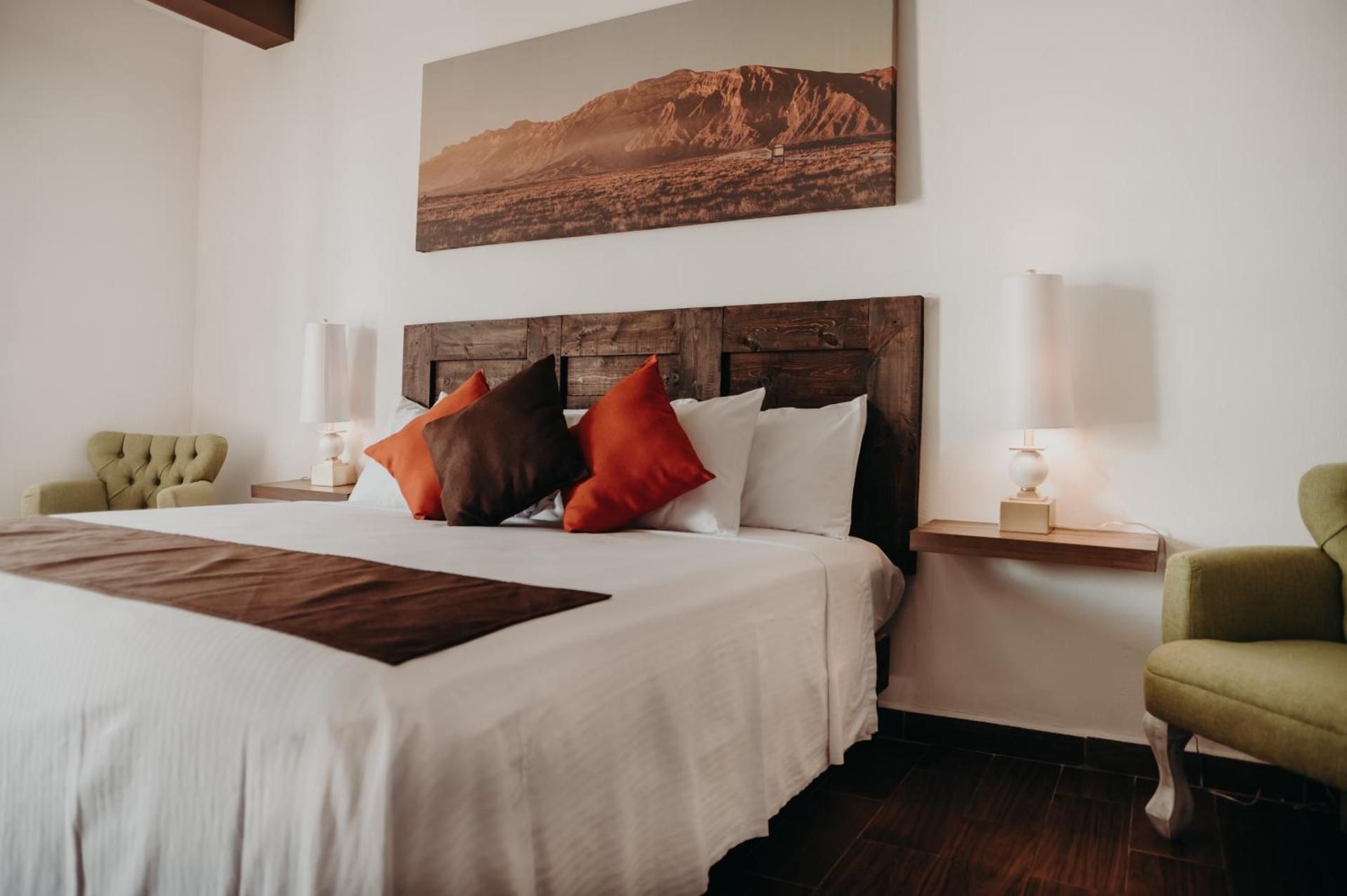 Deluxe King Room