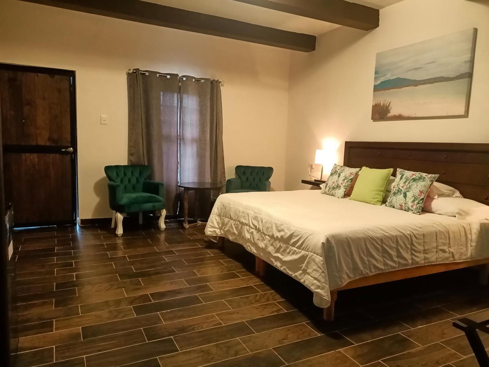 Superior King Suite