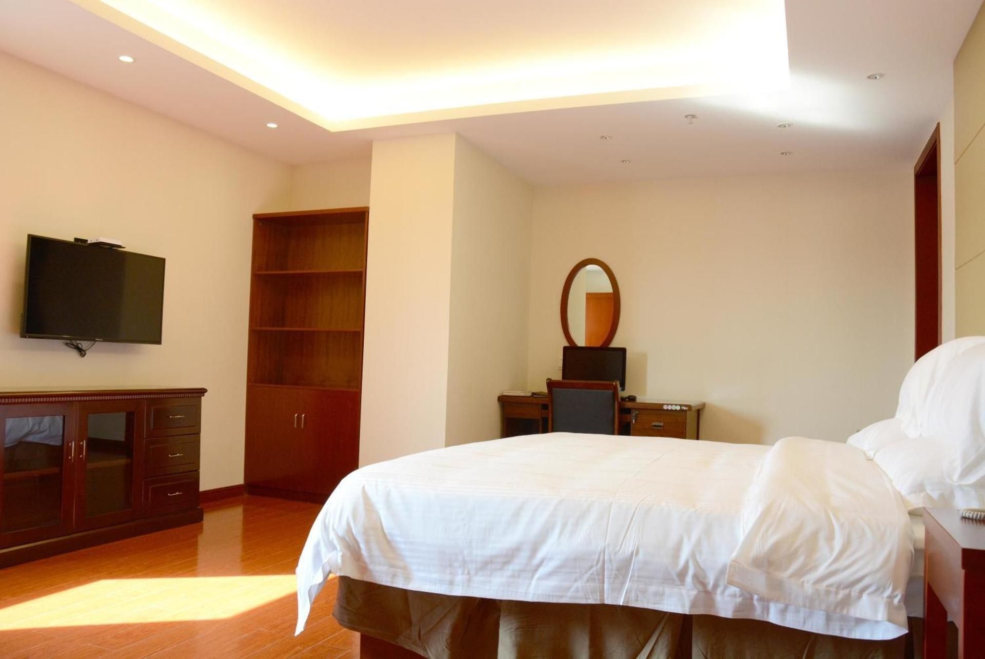 Mainland Chinese Citizens - Deluxe Family Room