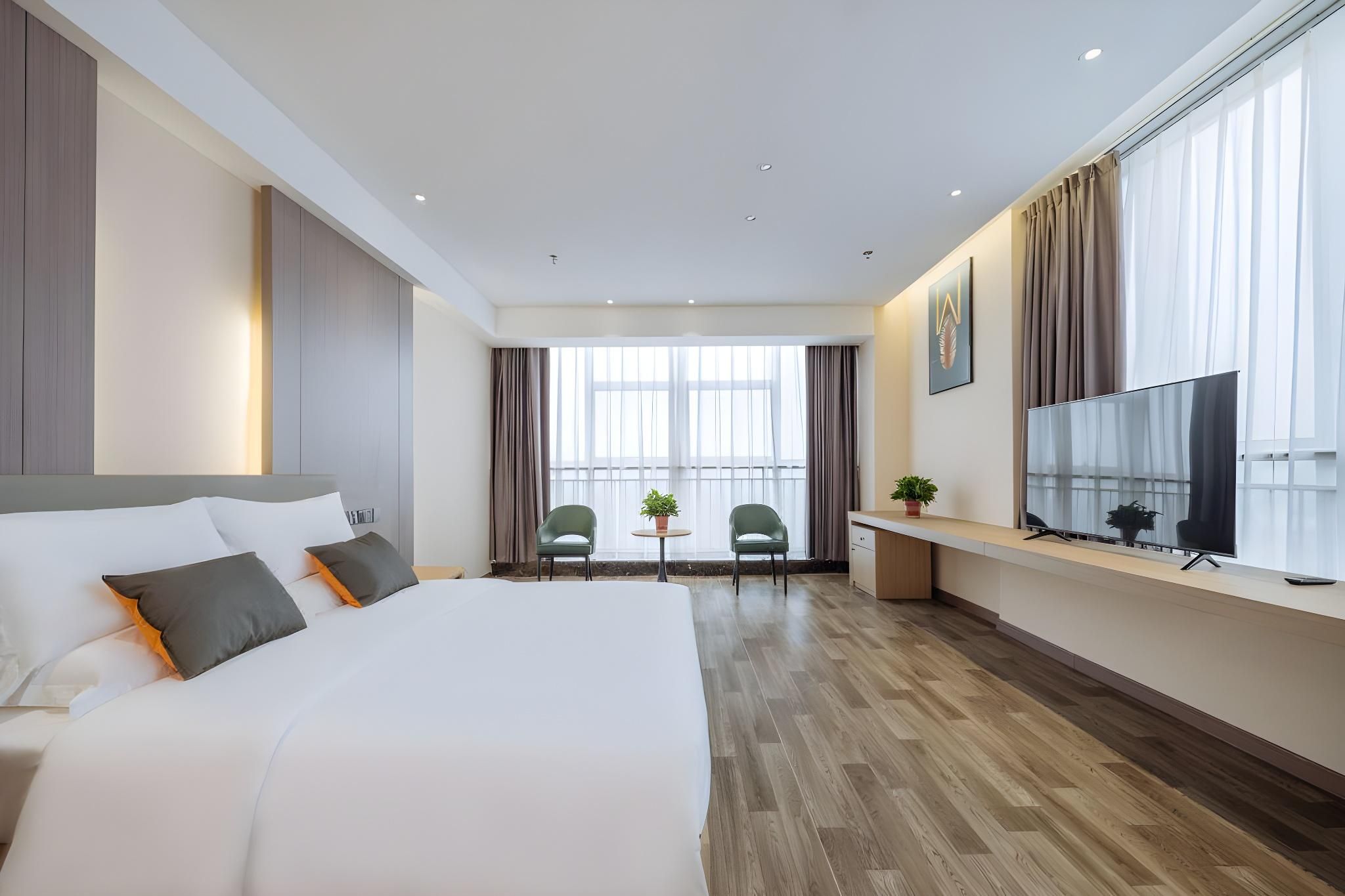 GTR - Guest Room with One 1.8M Bed