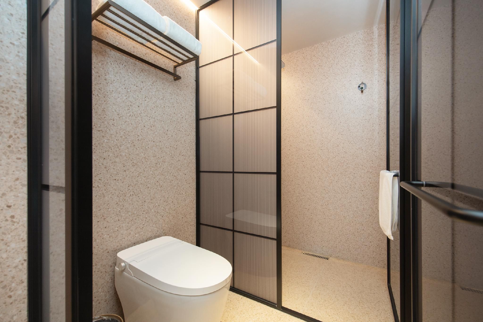 Huazhu - Business Bed Room
