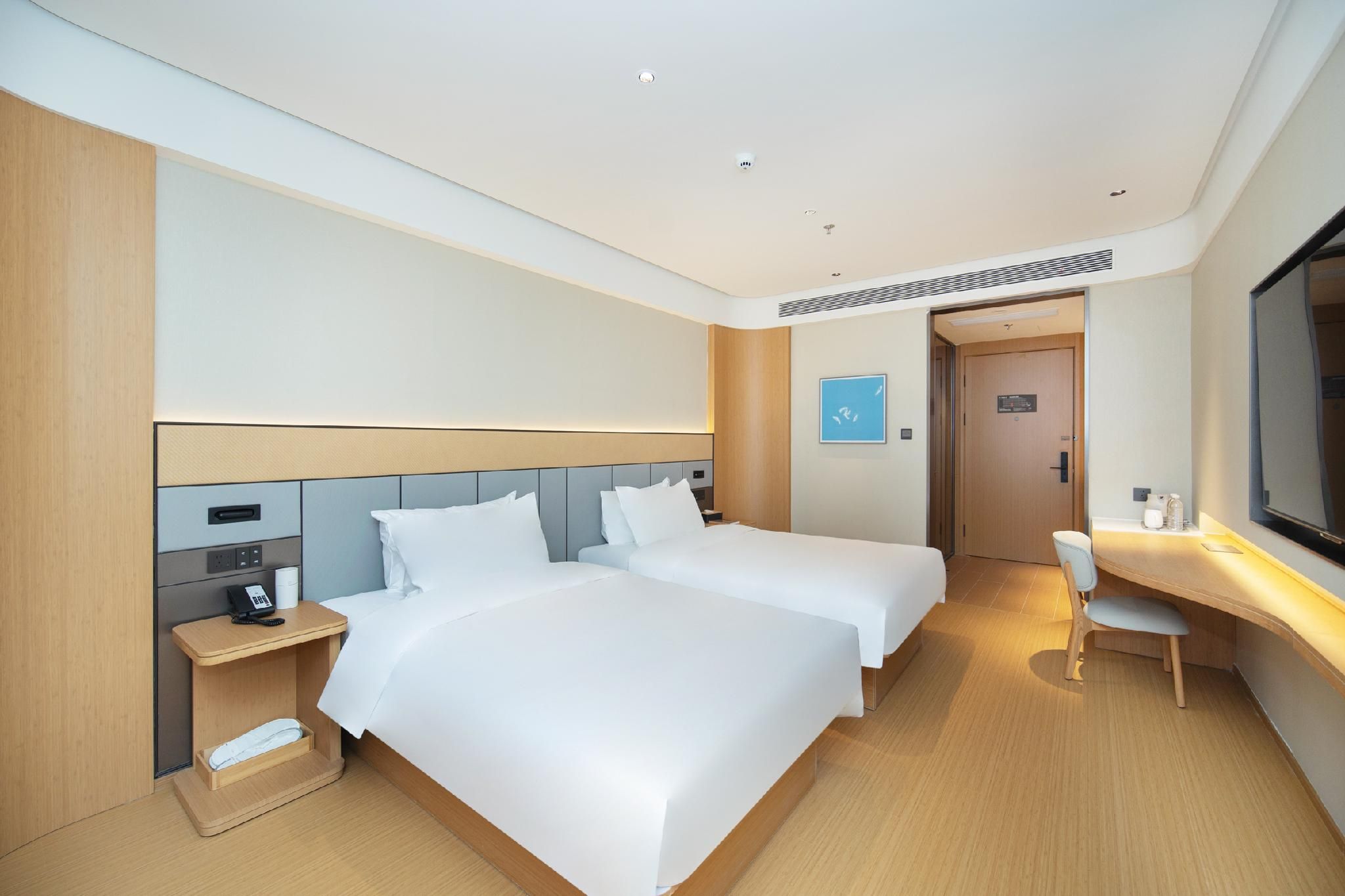 Huazhu - Business Twin Room