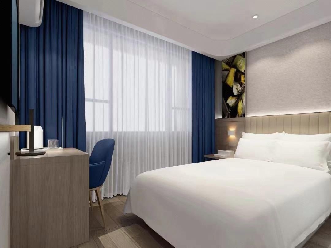 WH - Traditional Bed Room