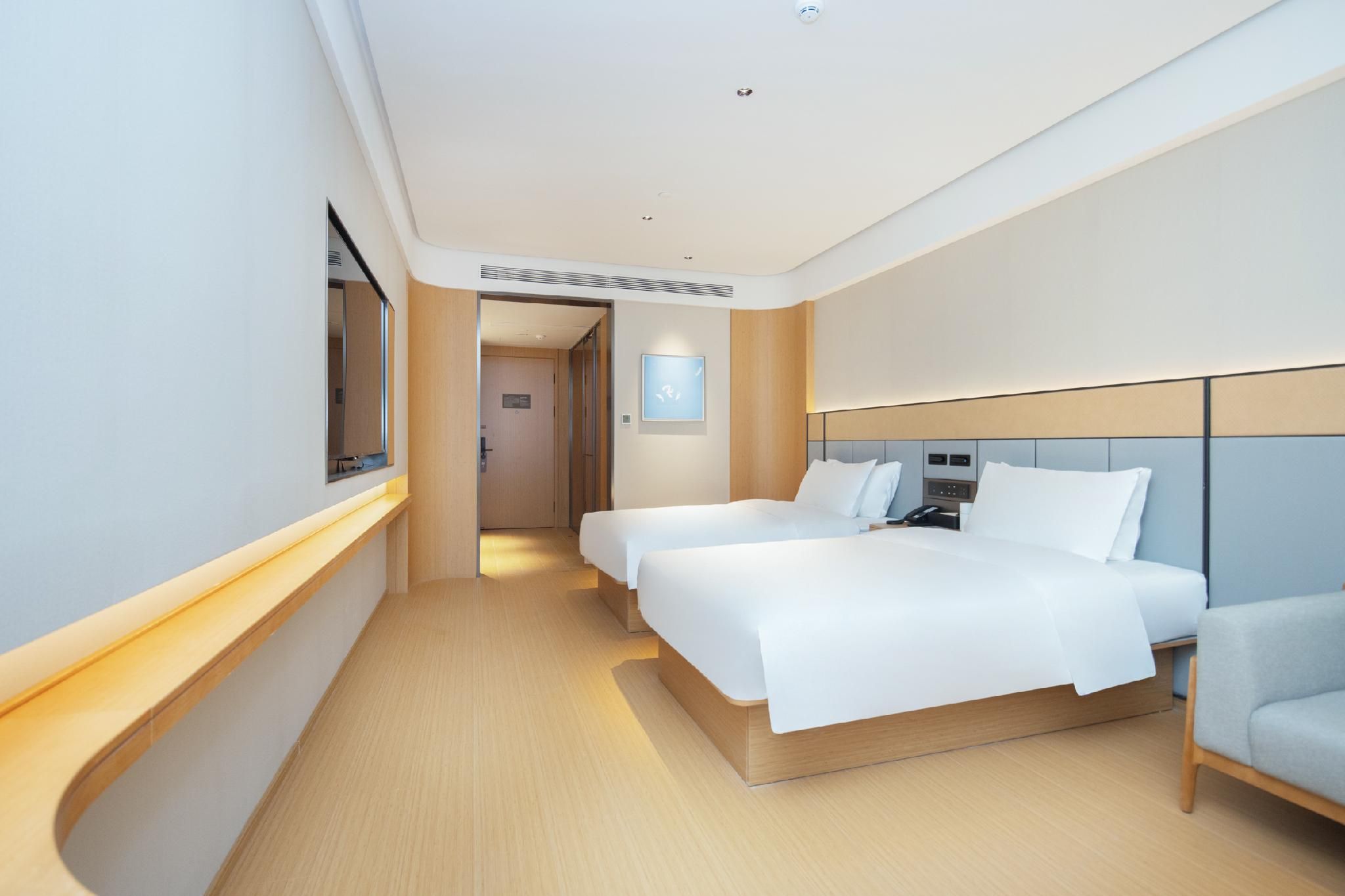 Twin Business Room
