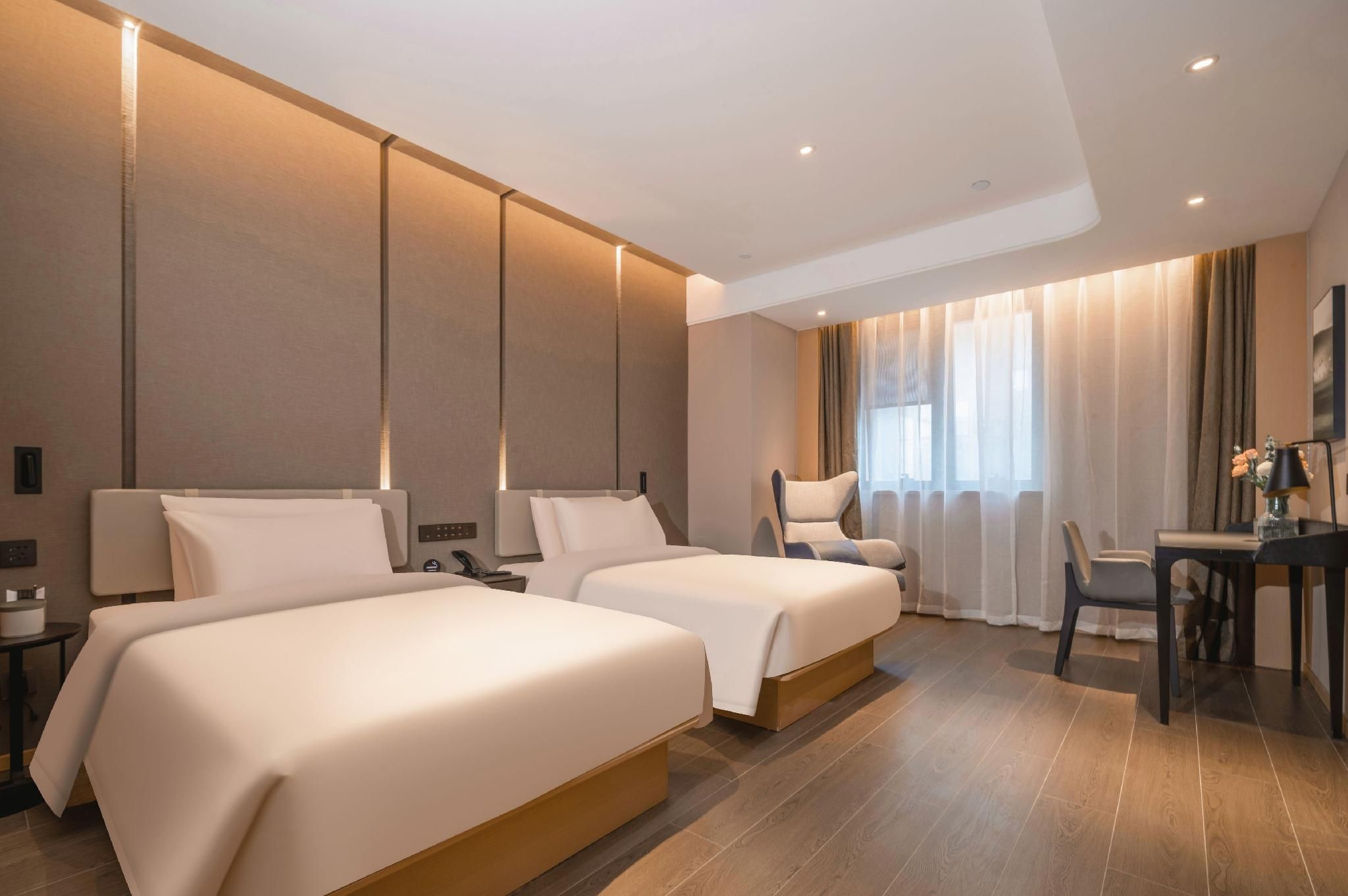 Atour - Executive Twin Room with City View