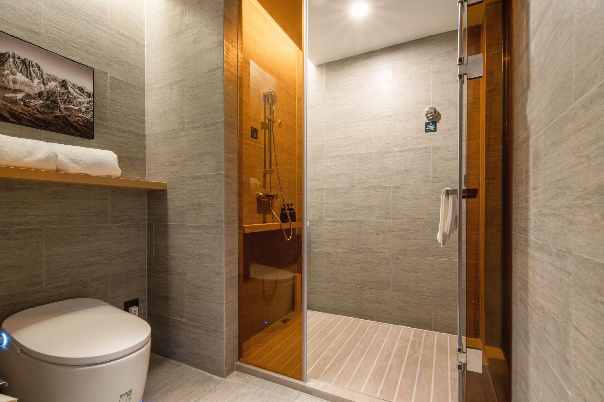 Atour Hotel Jiangyin Zhongyi Street Yaohan Department Twin Executive Room 3