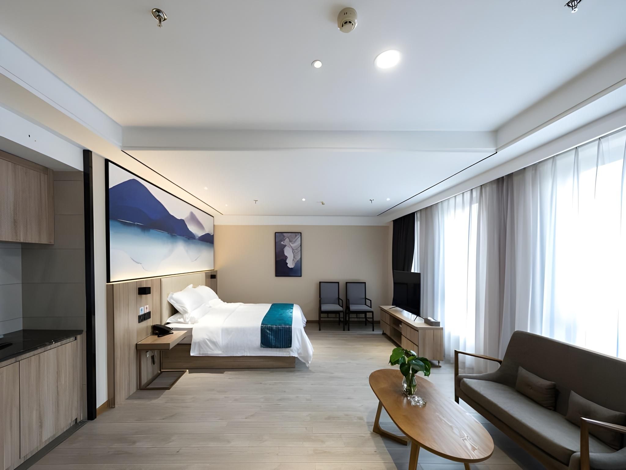GTI - Feature 1 Bed Room, Yunya Bed