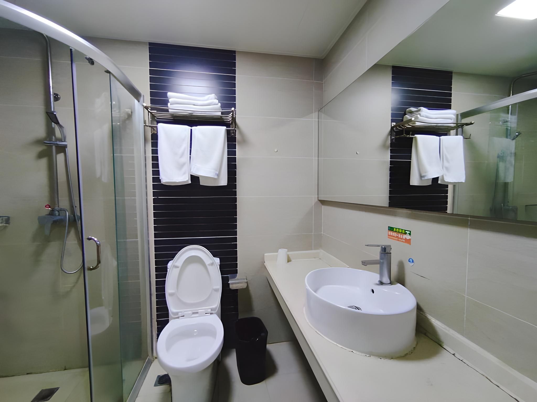 Twin Business Room