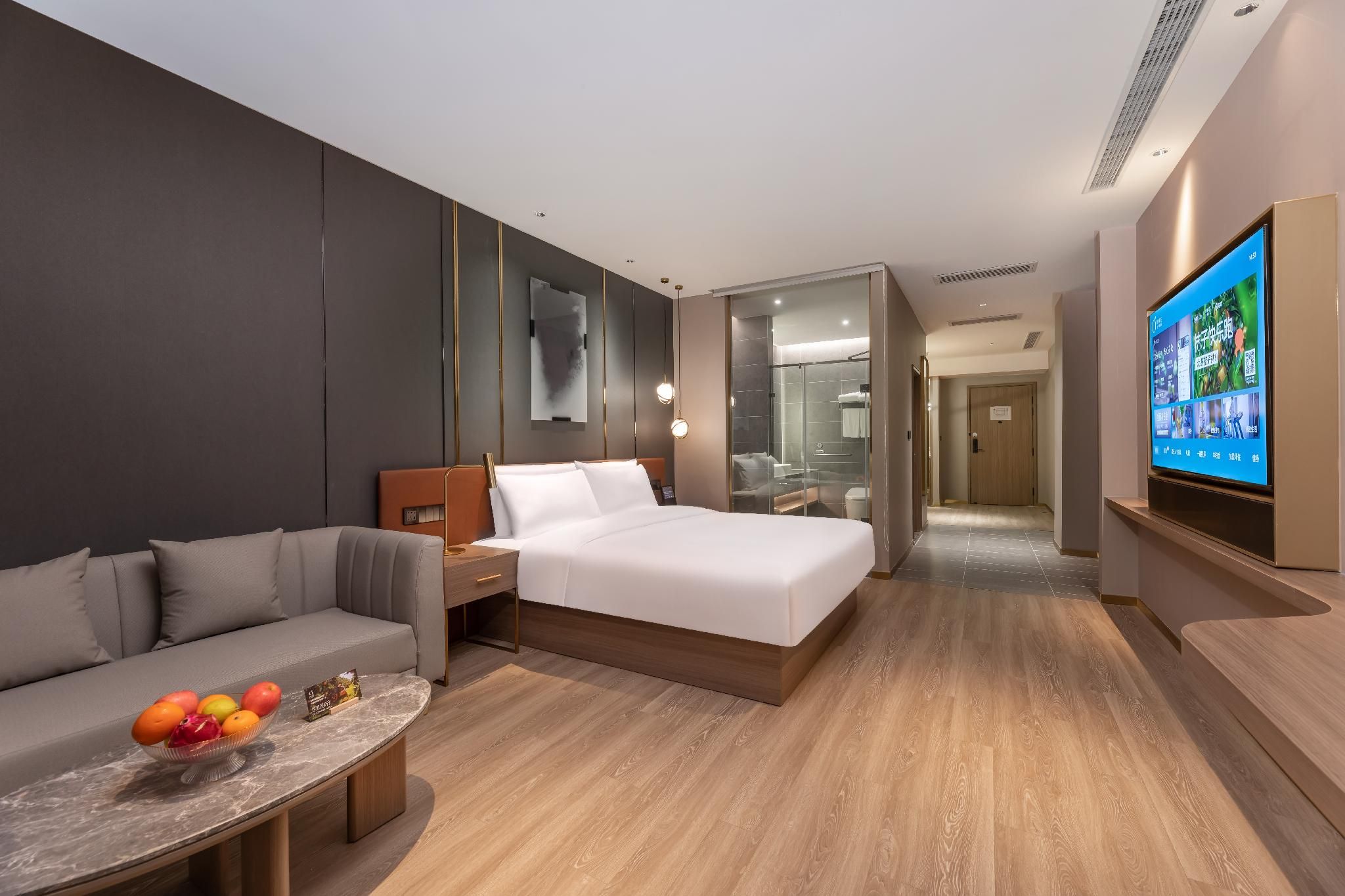 Executive Tower Suite