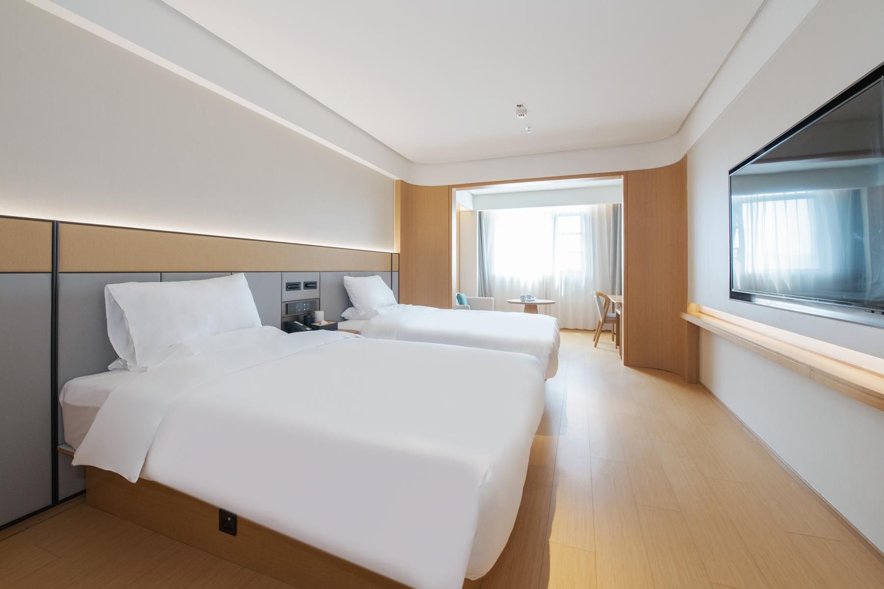 Twin Business Room
