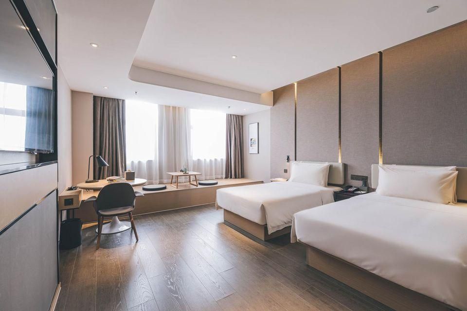 Atour - Executive Twin Room with City View