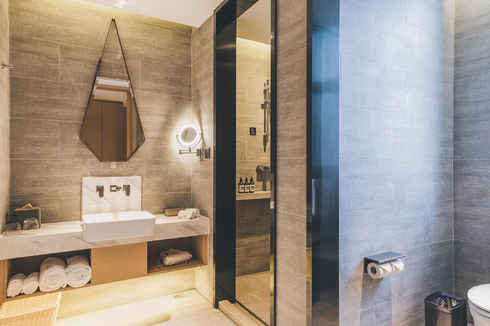 Executive room, Guest room, 1 Queen