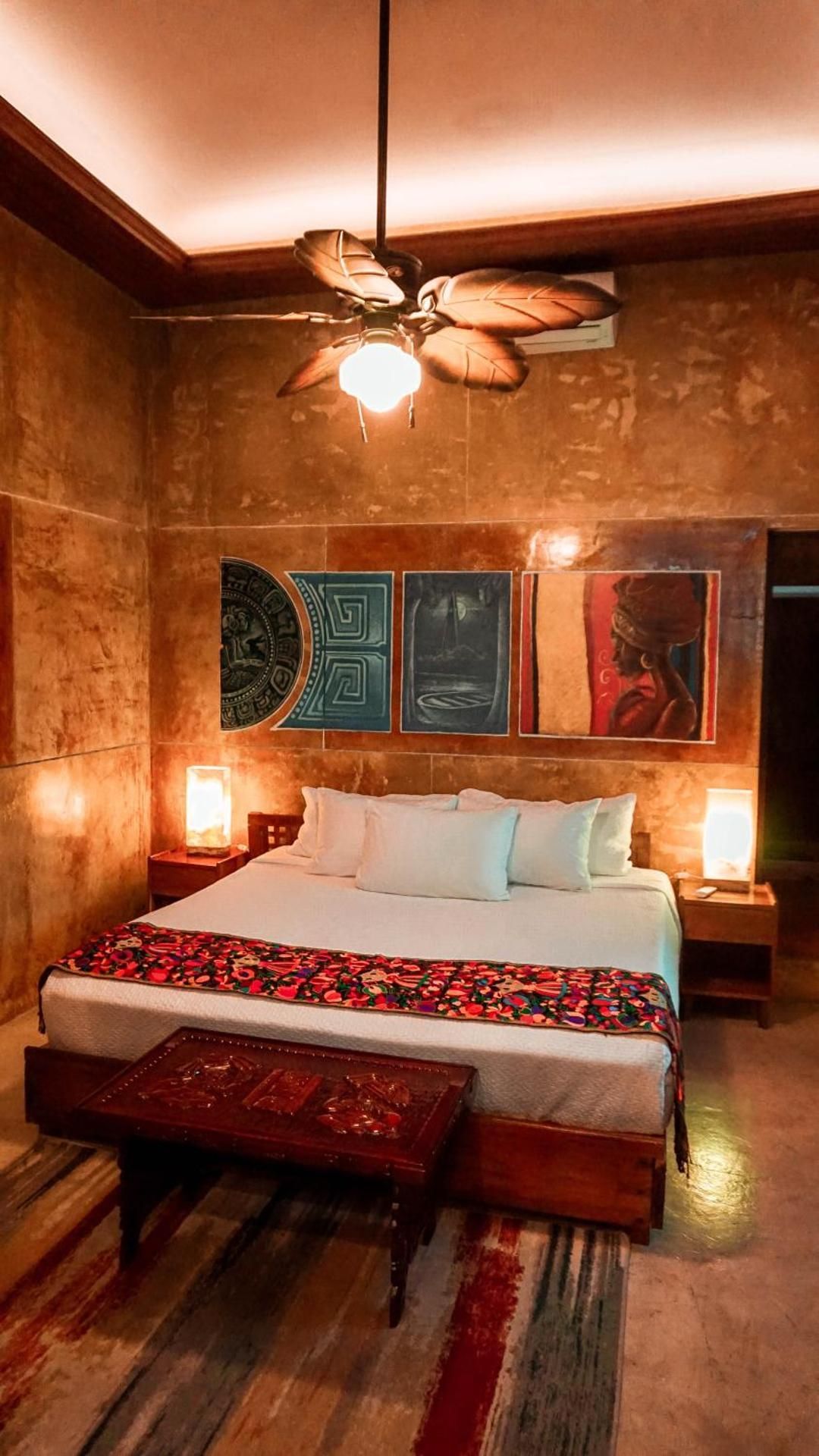 Deluxe Suite with Sea View