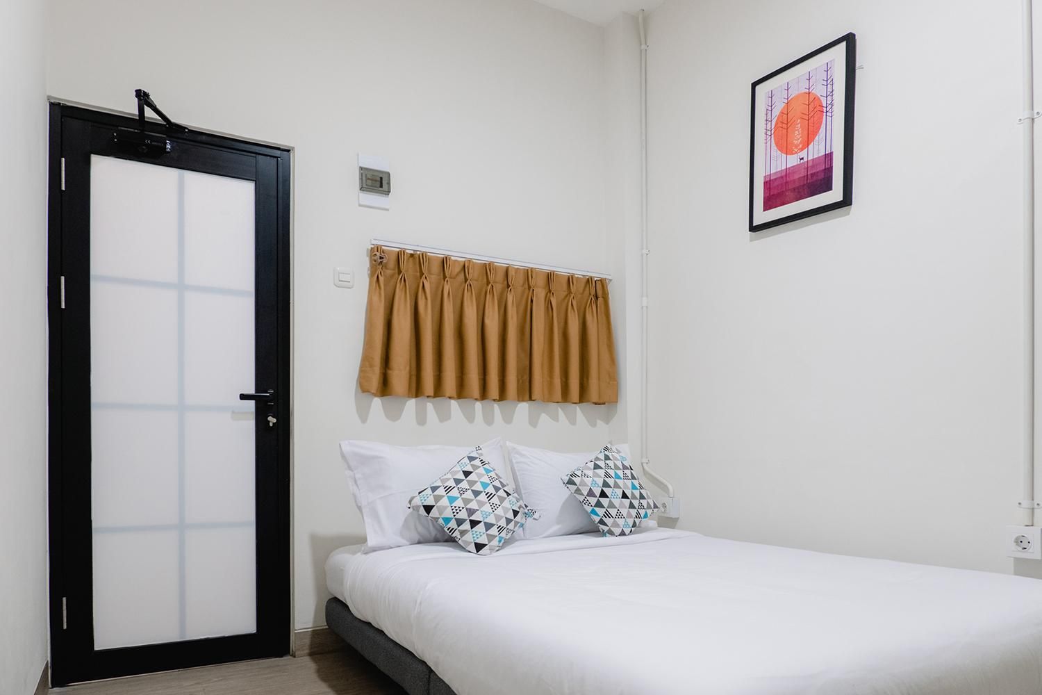 Low Floor Standard Double Room