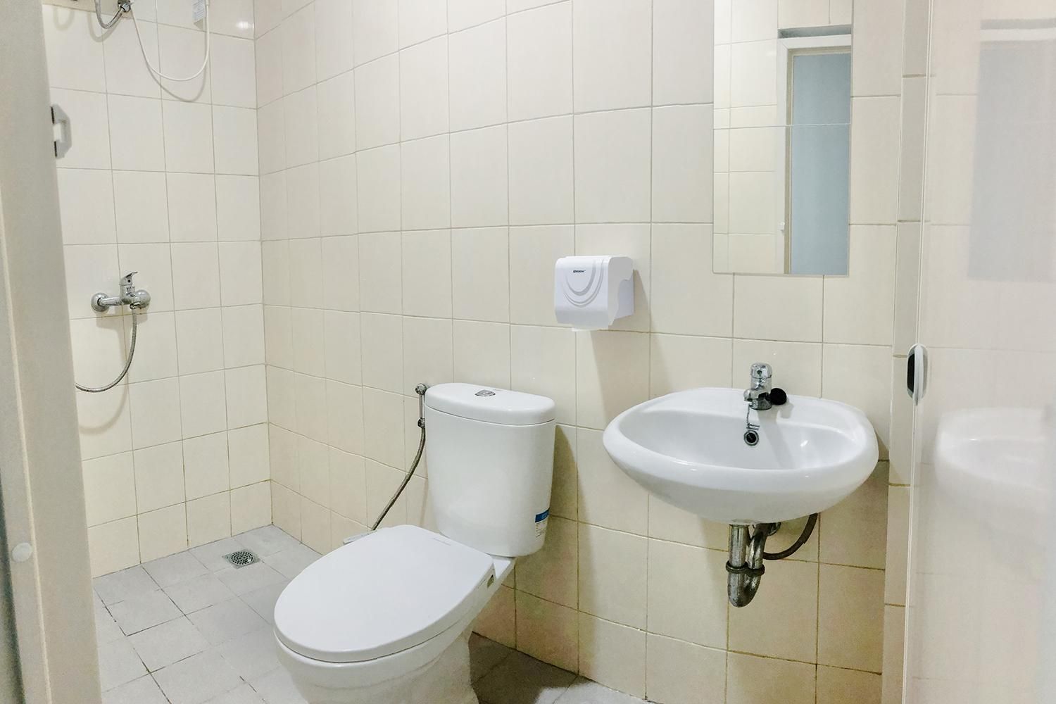 Low Floor Standard Double Room