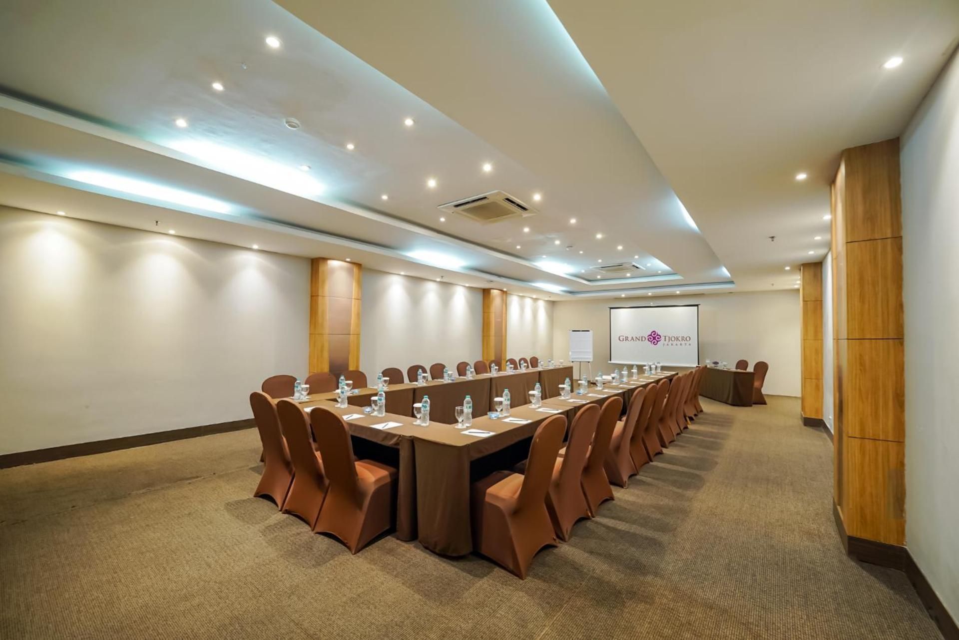 meeting room / ballrooms