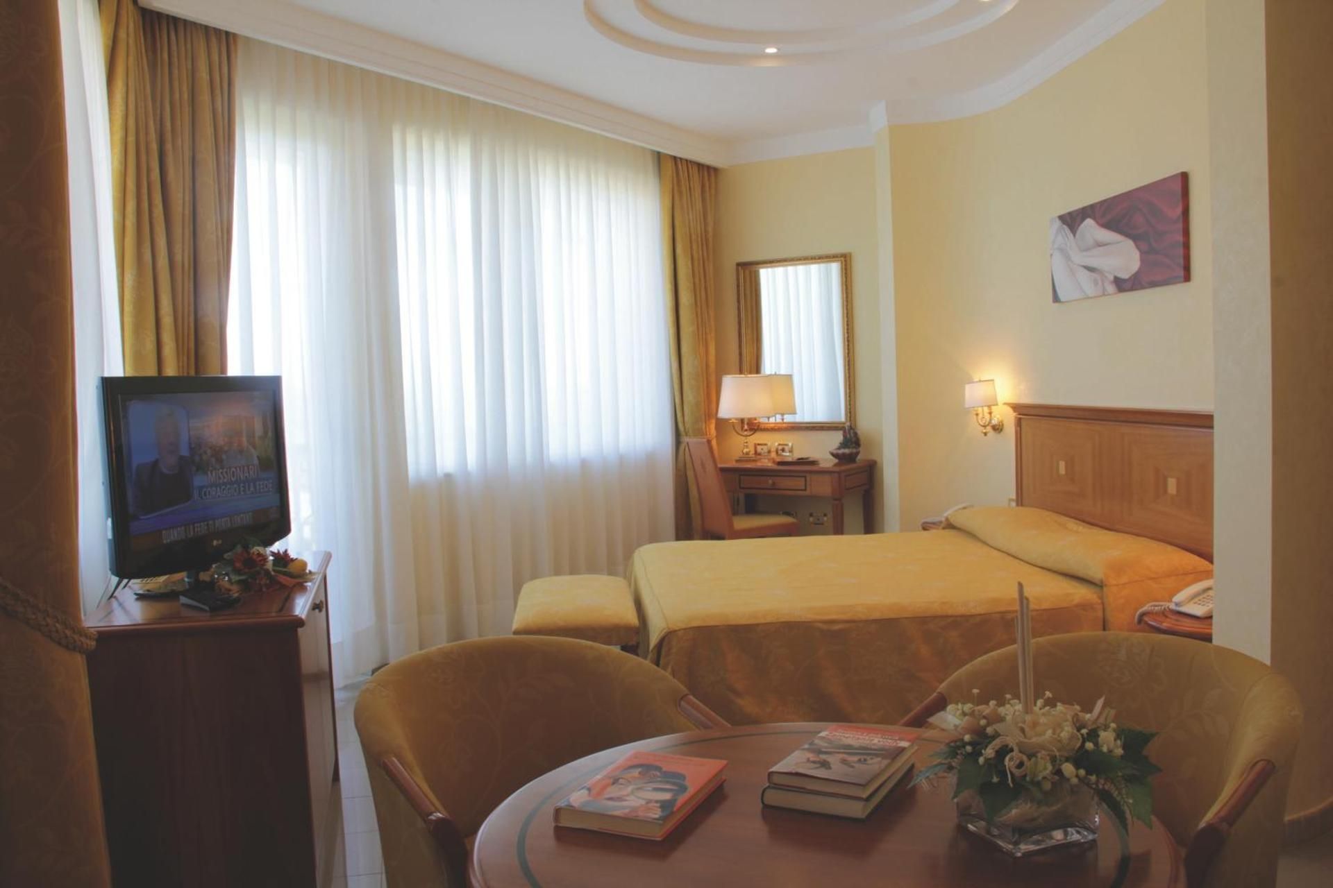 Suite with Sea View