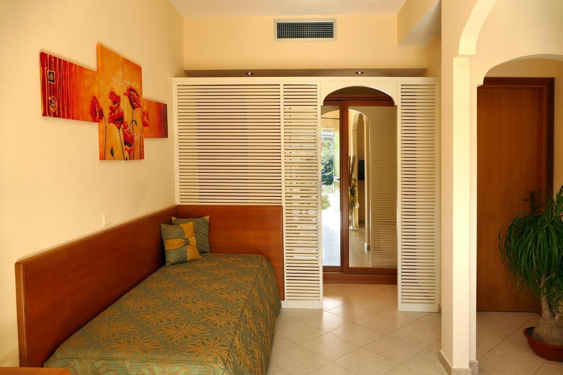 Junior Suite with Mountain View
