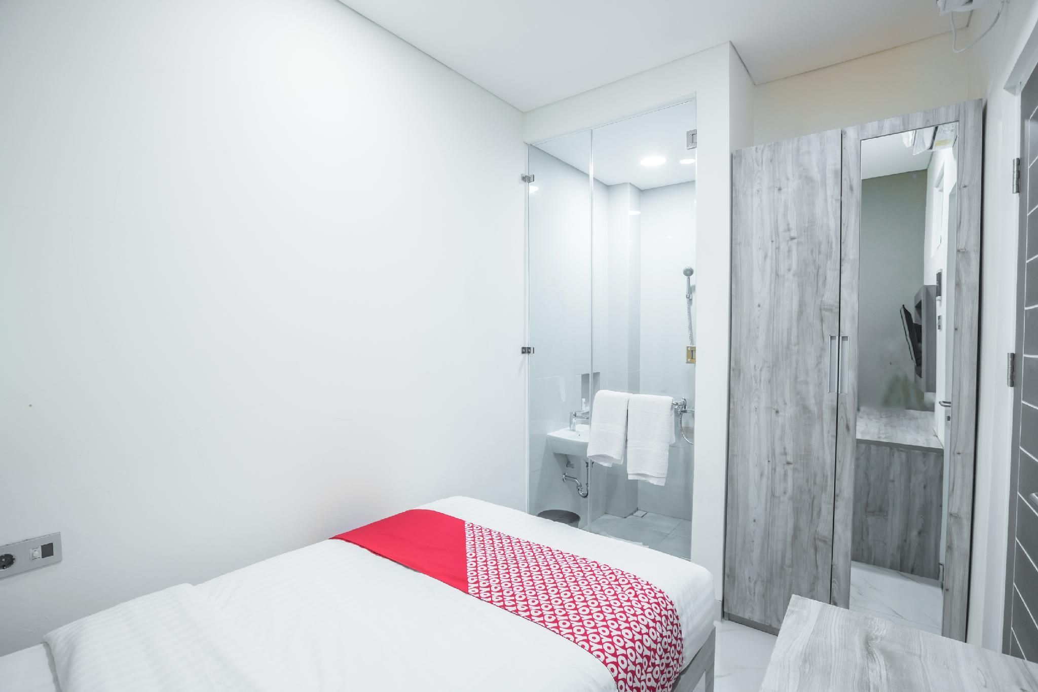 Deluxe Single Room