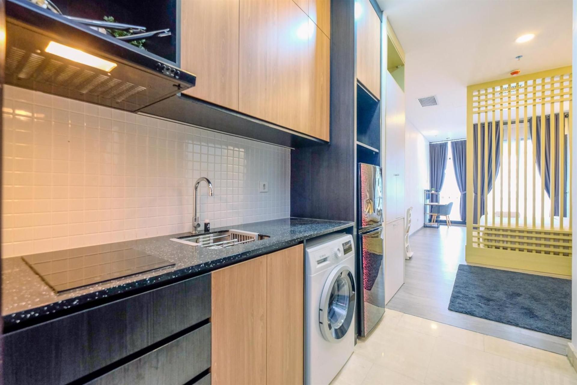 Studio Apartment
