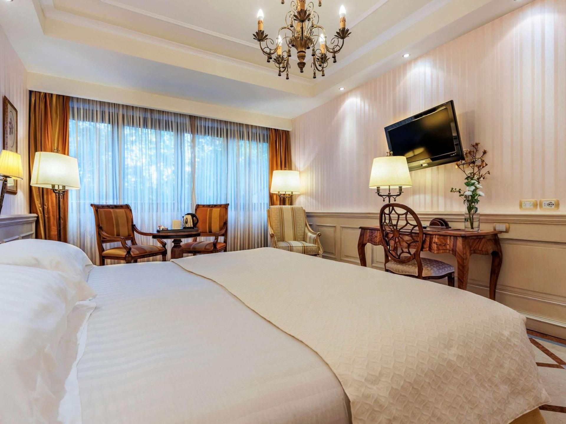 Classic Double Room