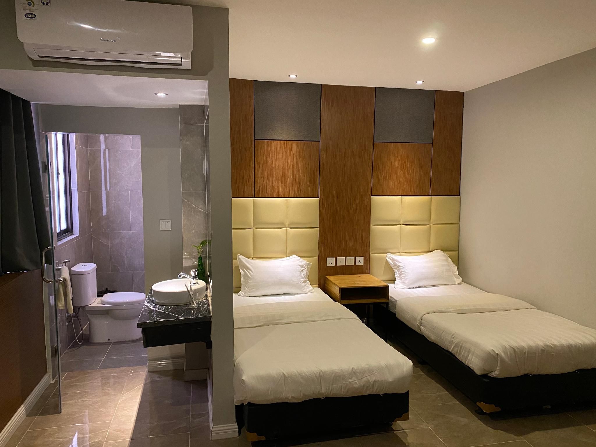 Deluxe King Or Twin Room