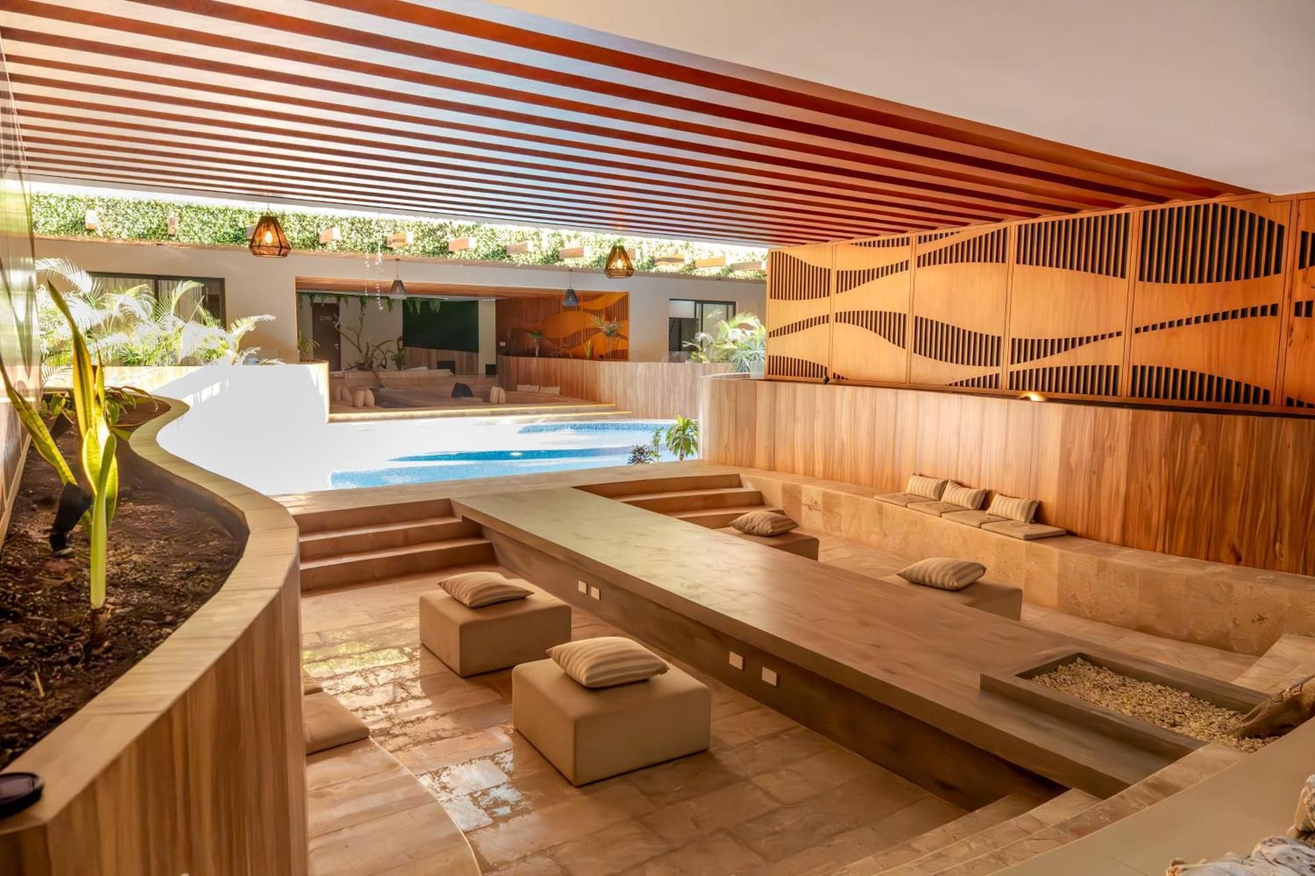 Menesse Tulum