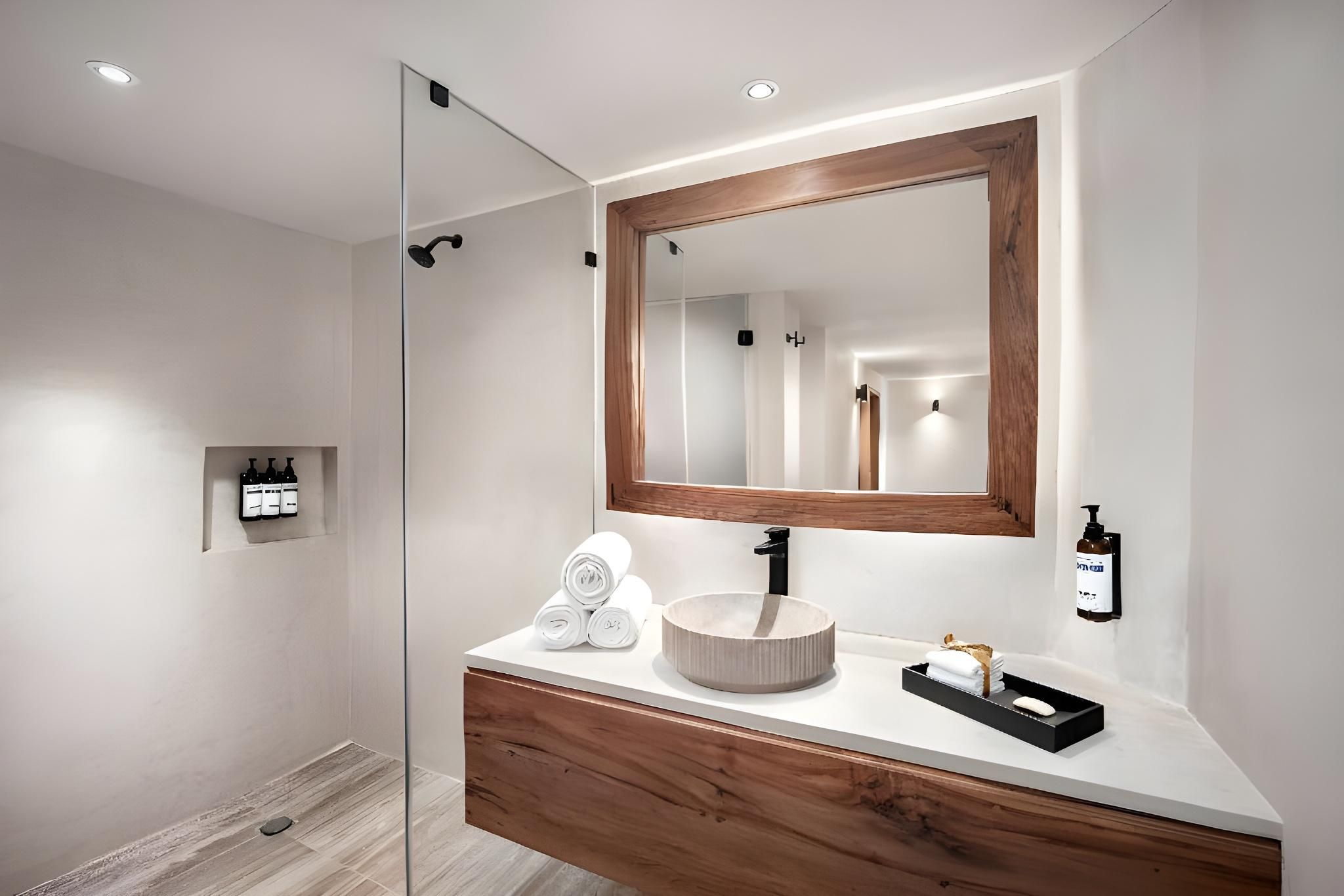 Casa Zamna Ocean Front Junior Suite