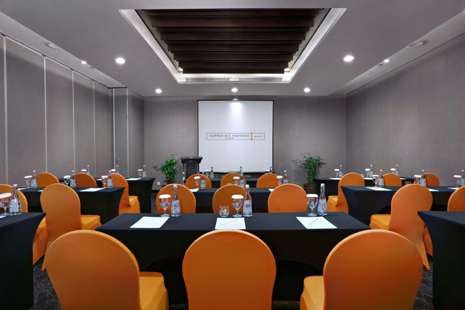 meeting room / ballrooms