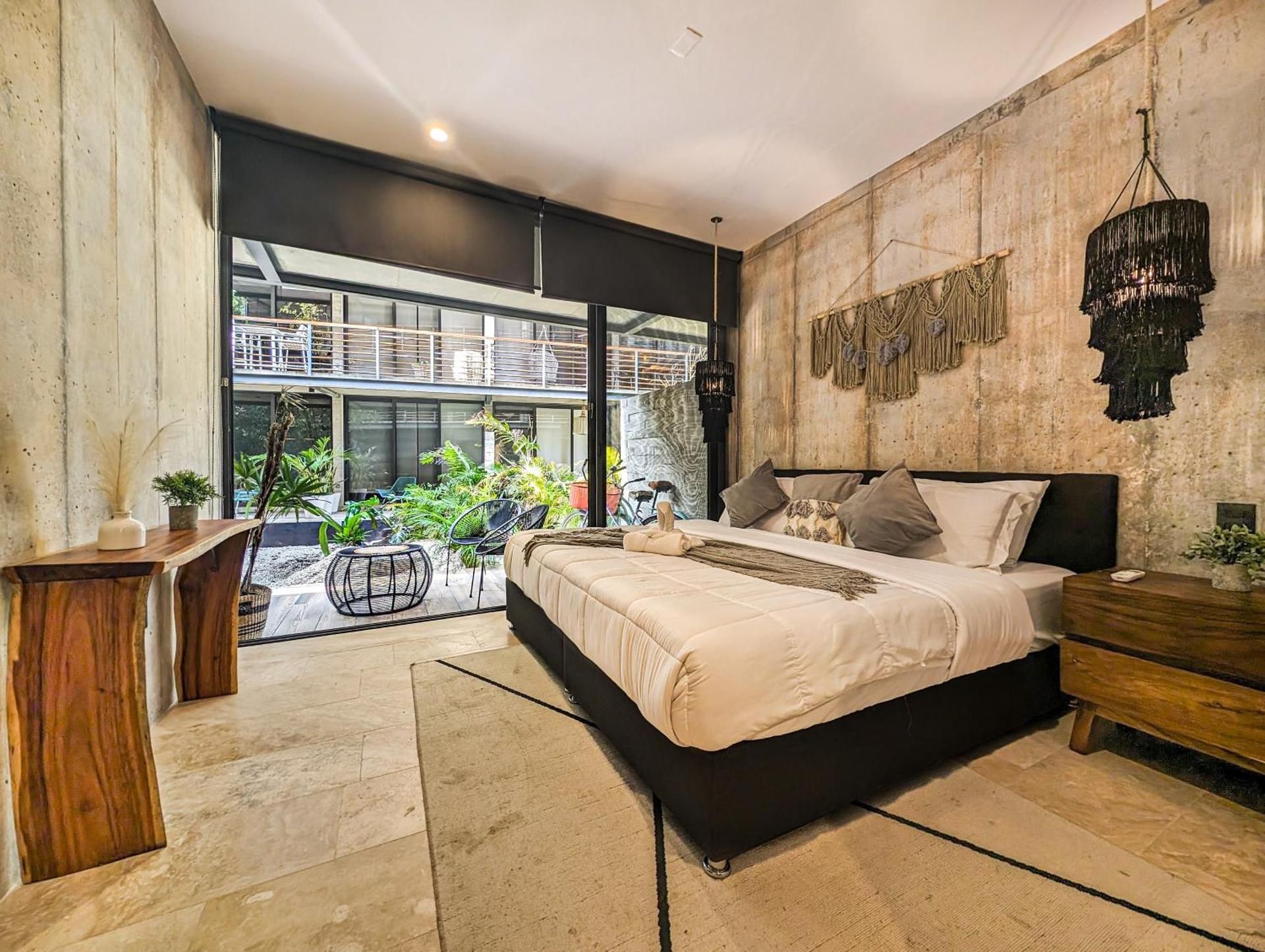 Penthouse Apartment