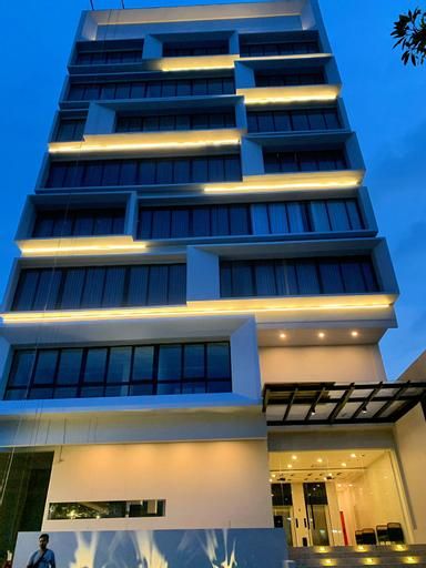 09608237eb0e7f6a14a18efef68d1bb2