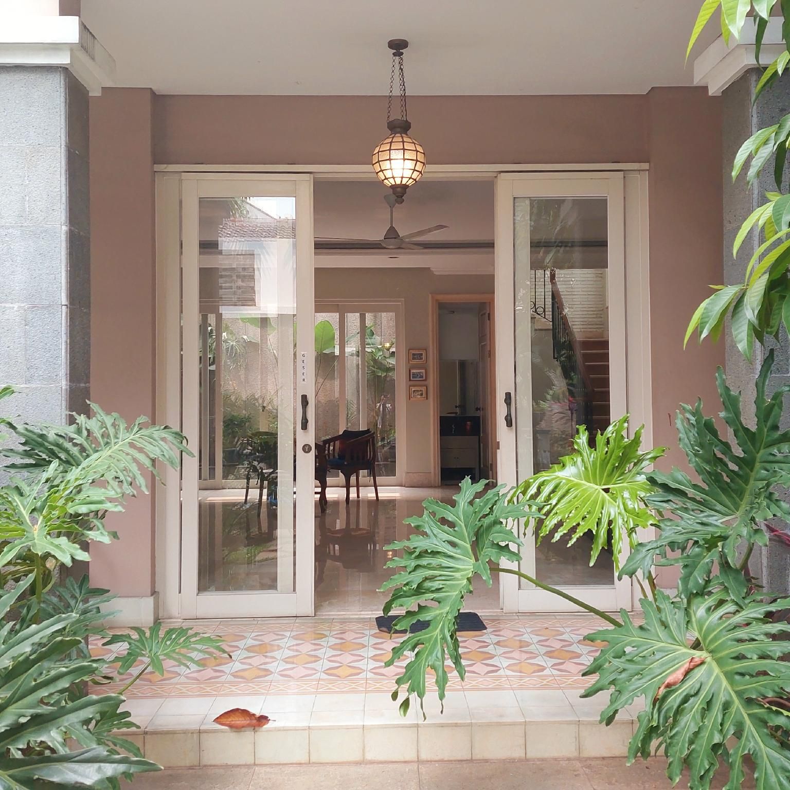 Saffron Suites Syariah