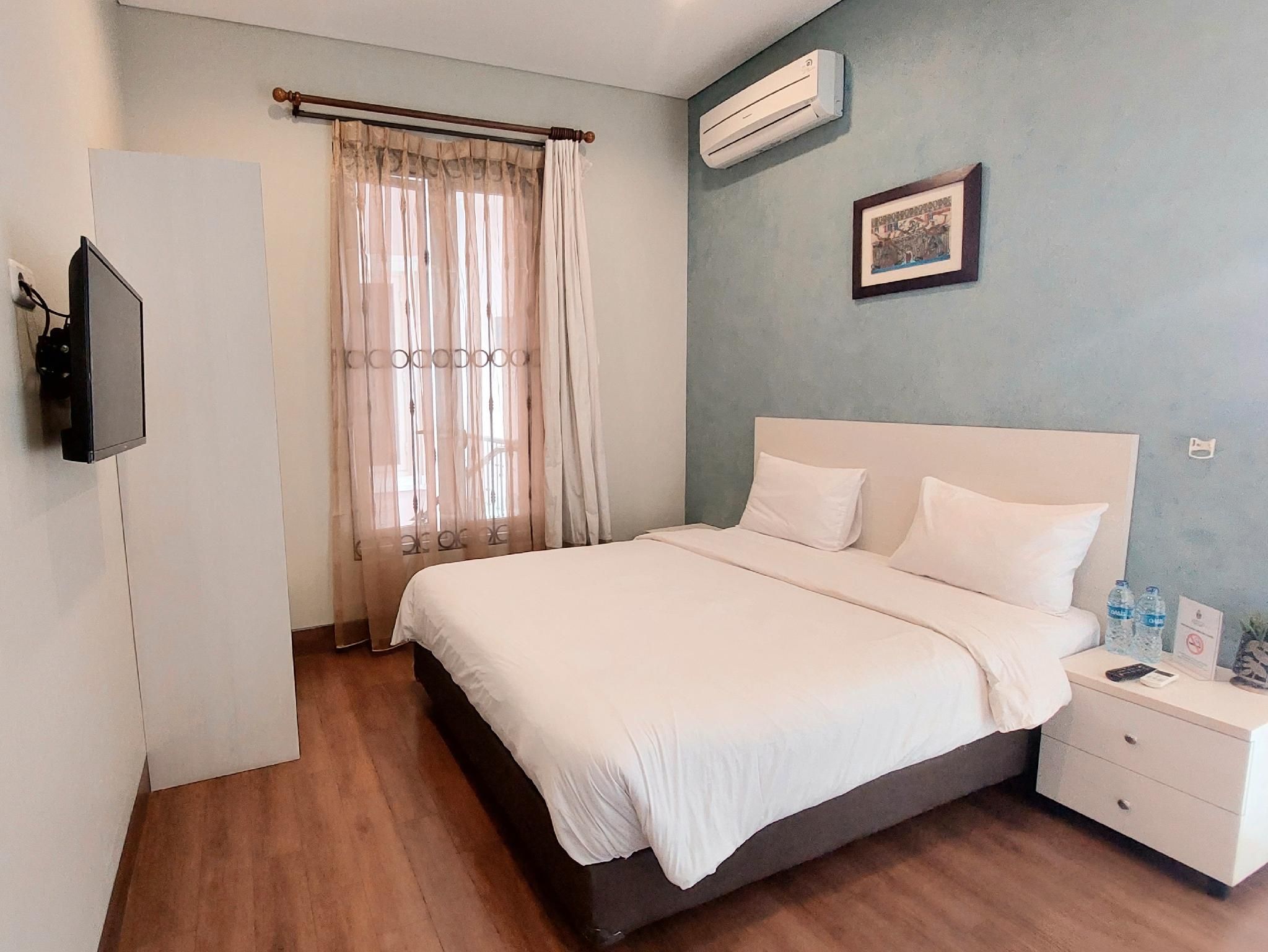 Saffron Suites Syariah Superior Double Room with Shower - Non-Smoking 3