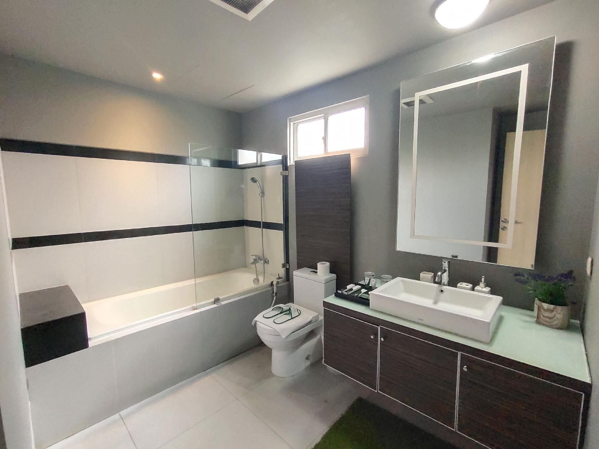 2 Bedroom Deluxe